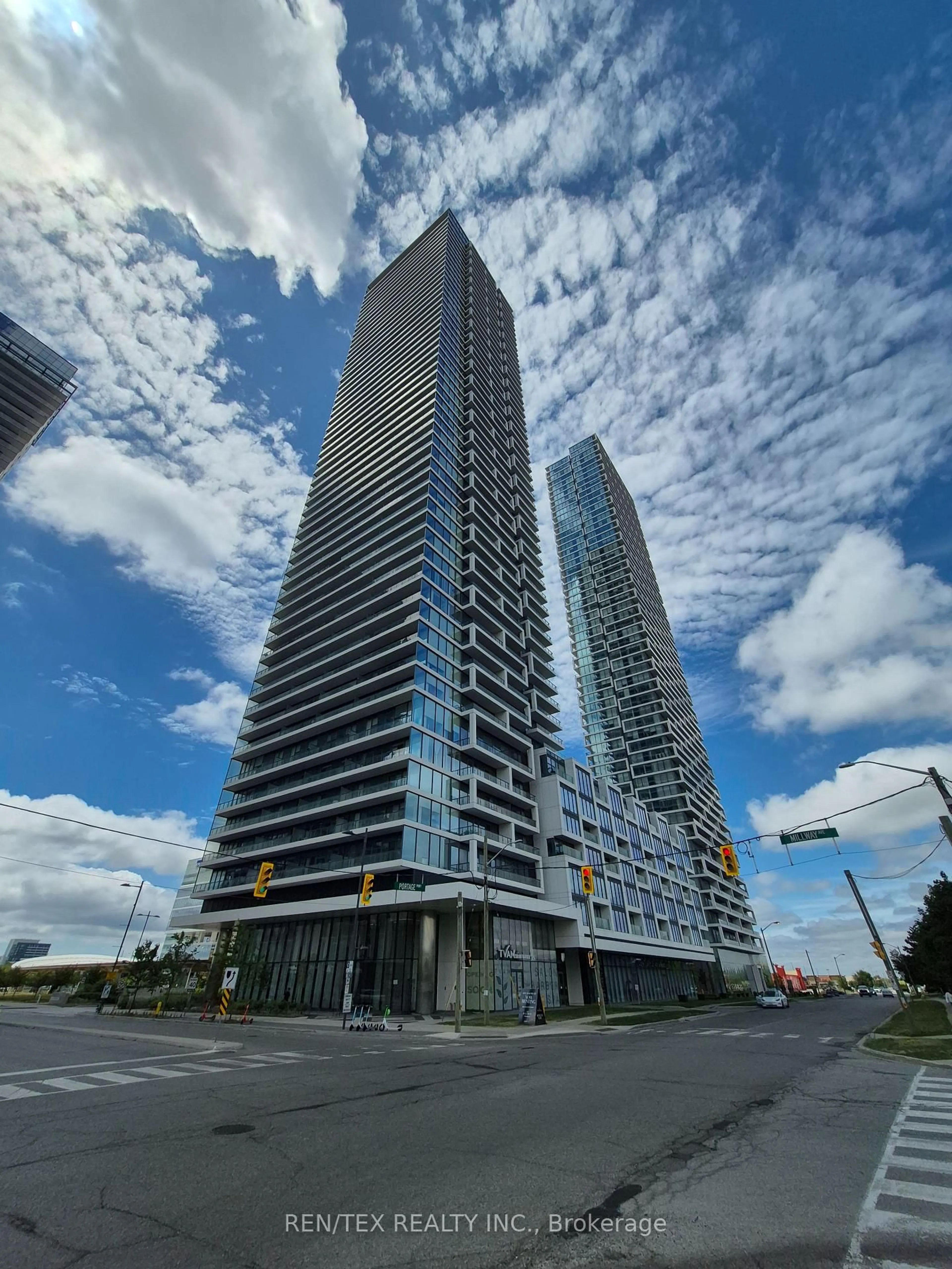 Unknown for 950 Portage Pkwy #5806, Vaughan Ontario L4K 0J7