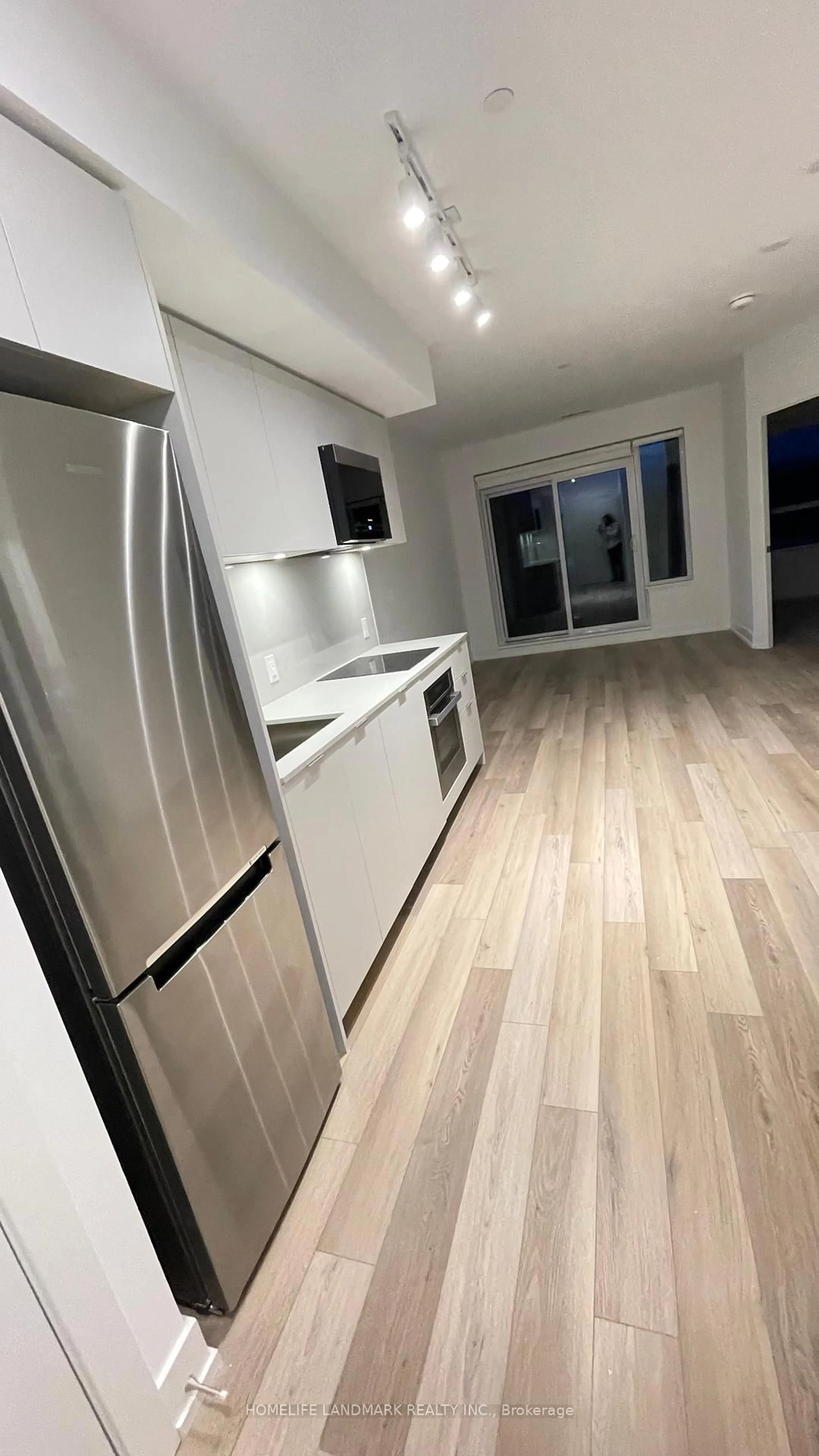 Standard kitchen, unknown for 9 Clegg Rd #1105 N, Markham Ontario L6G 0H3