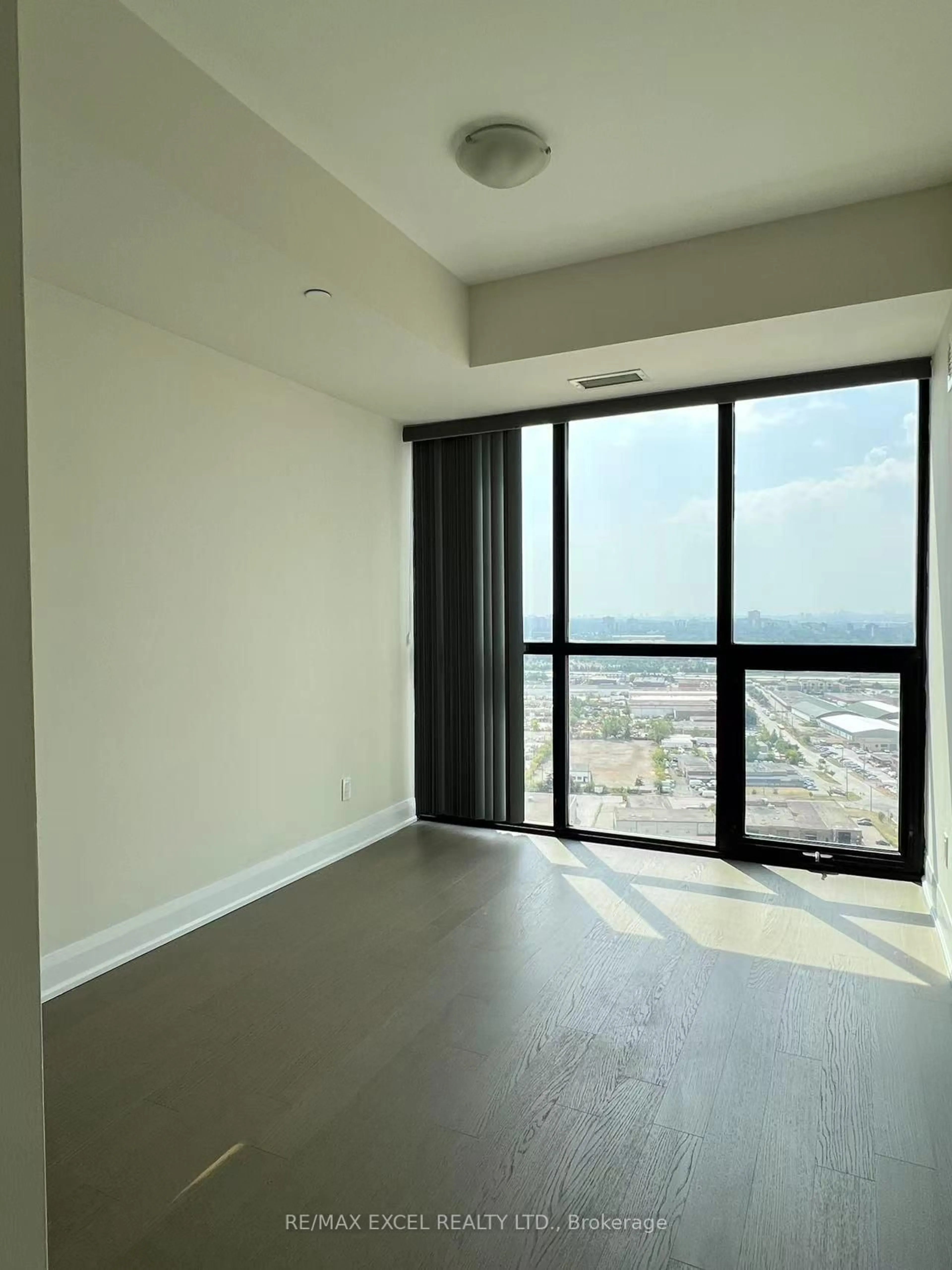 A pic of a room for 2900 Highway 7 Rd #2603, Vaughan Ontario L4K 0G3