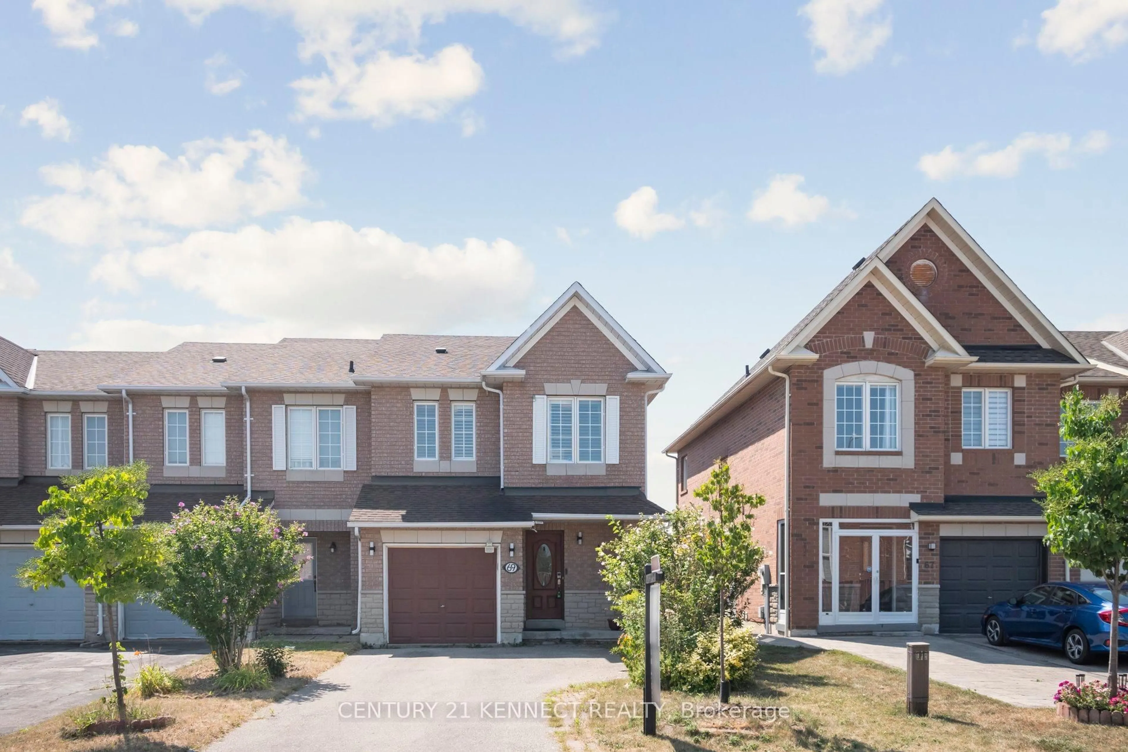 Home with brick exterior material, street for 69 Silver Stream Ave, Richmond Hill Ontario L4S 1Z2
