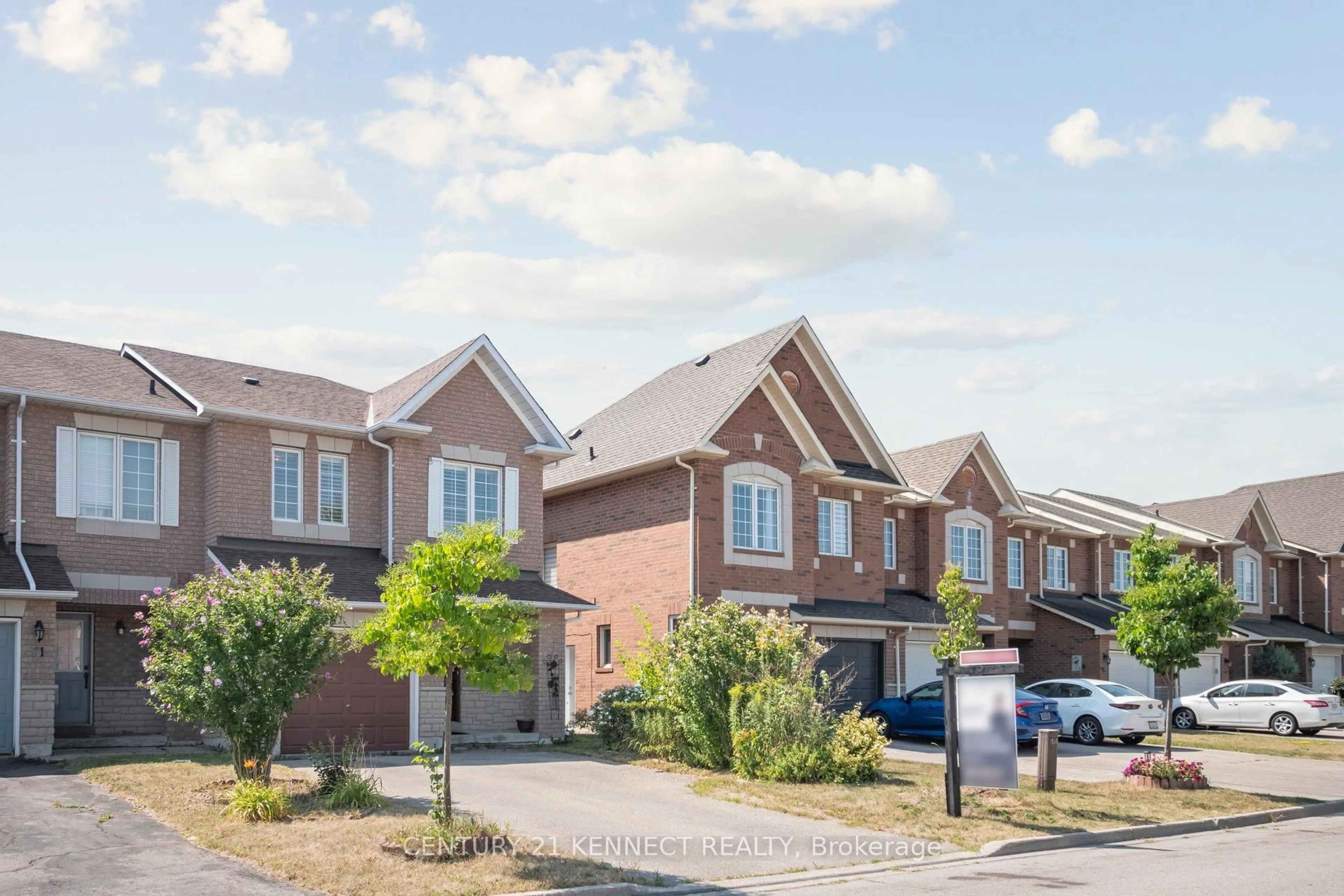 Home with brick exterior material, street for 69 Silver Stream Ave, Richmond Hill Ontario L4S 1Z2