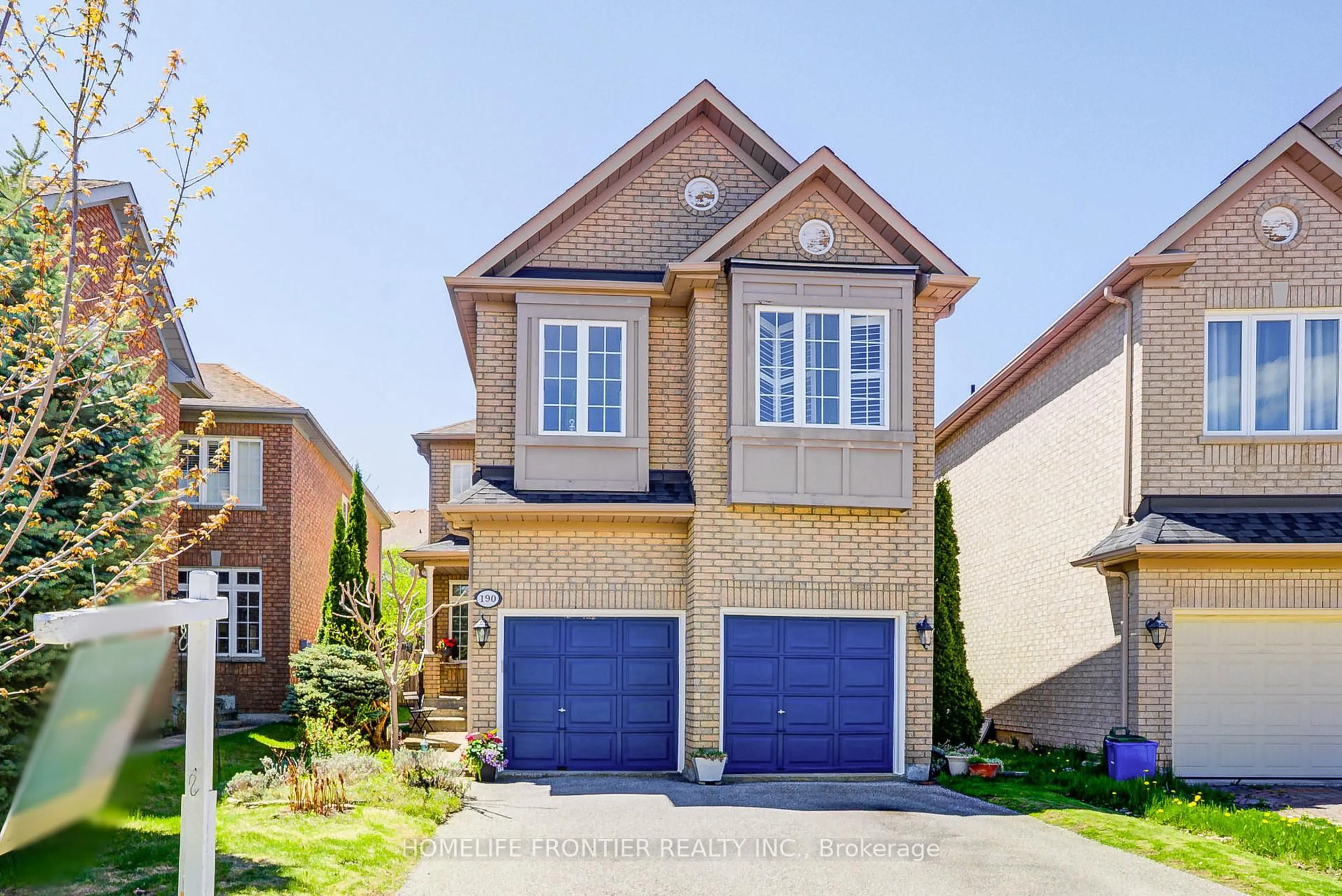 Home with brick exterior material, street for 190 Forestwood St, Richmond Hill Ontario L4S 1Y1