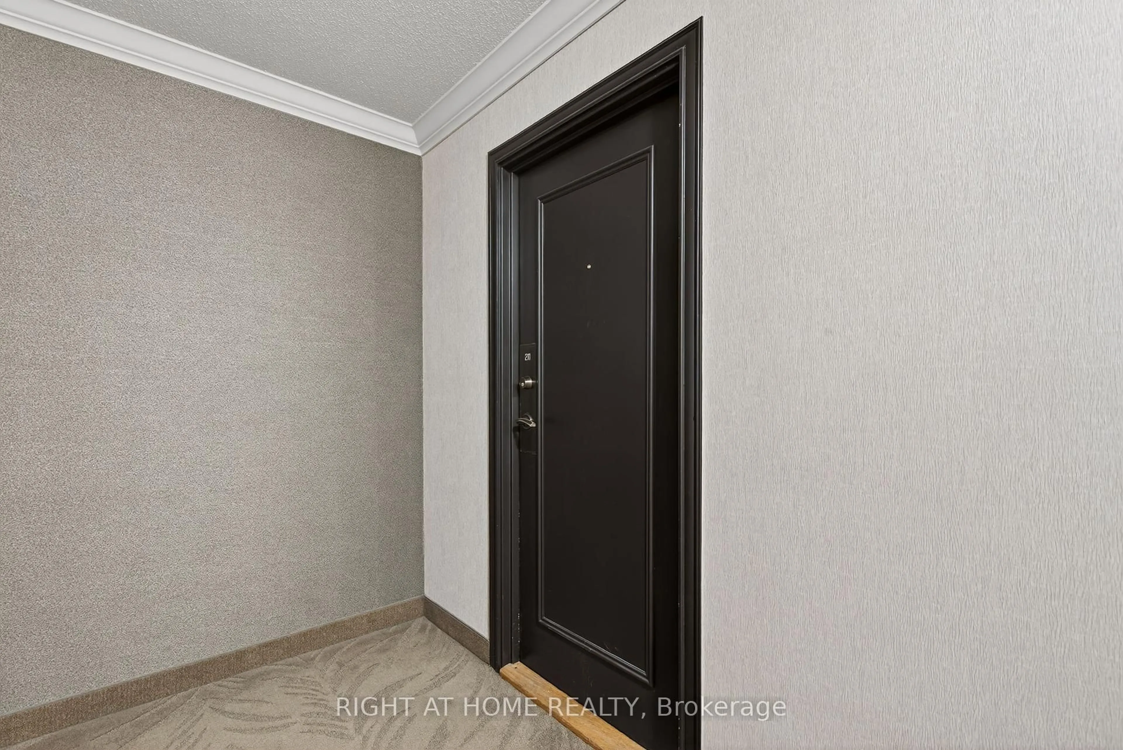 Indoor entryway for 60 Inverlochy Blvd #211, Markham Ontario L3T 4T7