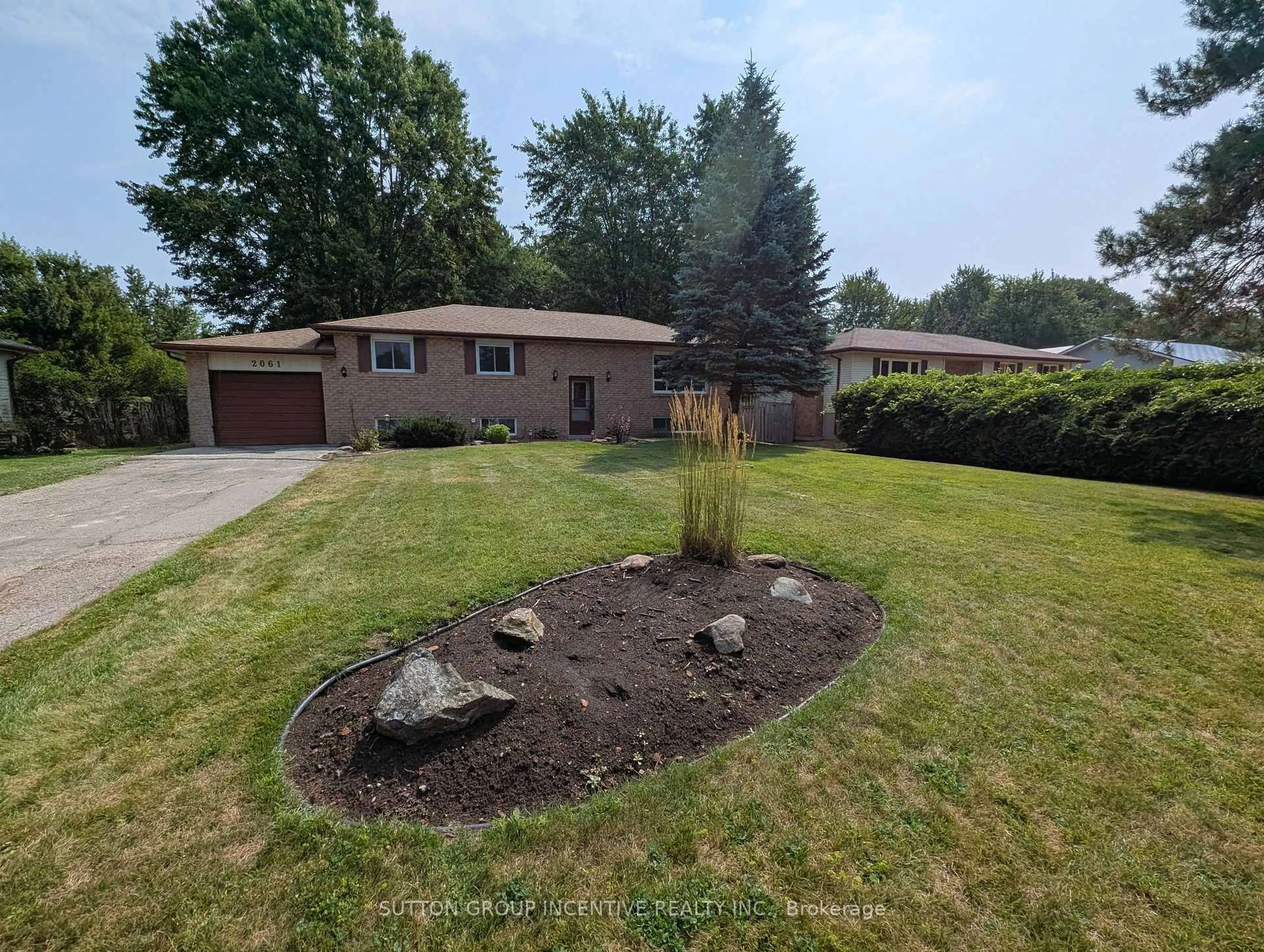 Unknown for 2061 Craig Rd, Innisfil Ontario L9S 1T2