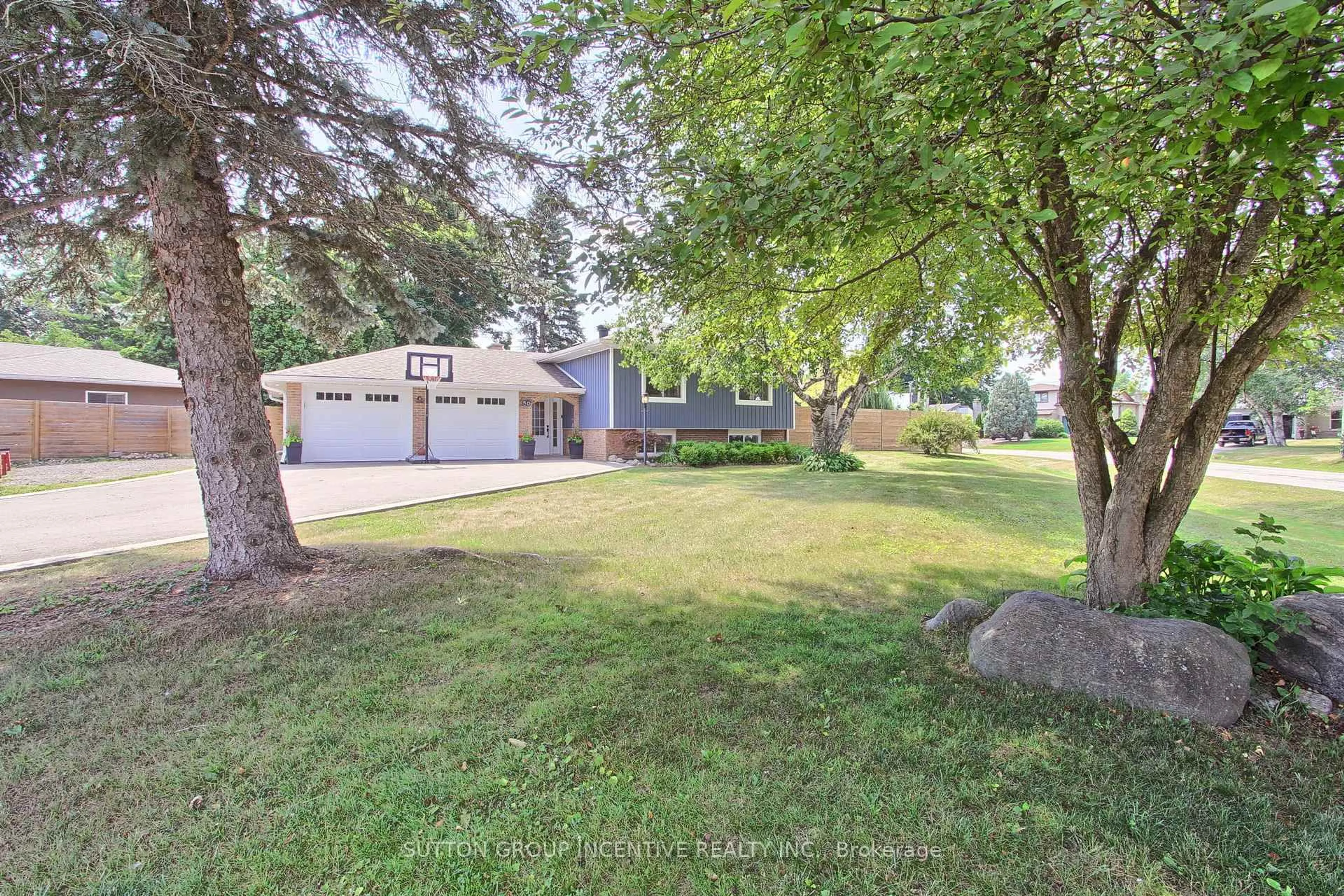 A pic from outside/outdoor area/front of a property/back of a property/a pic from drone, unknown for 50 Marine Dr, Innisfil Ontario L0L 1R0