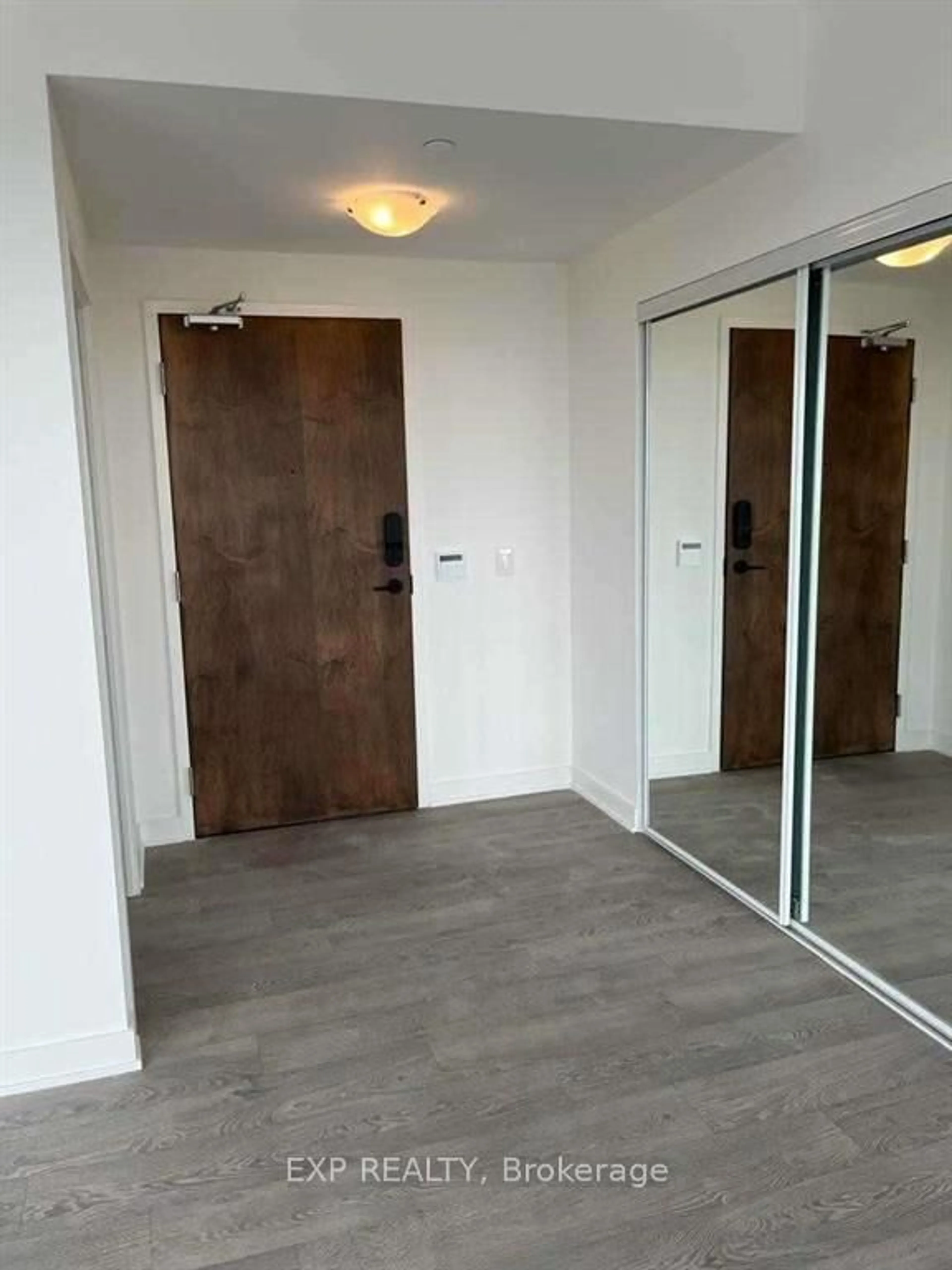 Unknown for 120 Eagle Rock Way #1101, Vaughan Ontario L6A 5C9