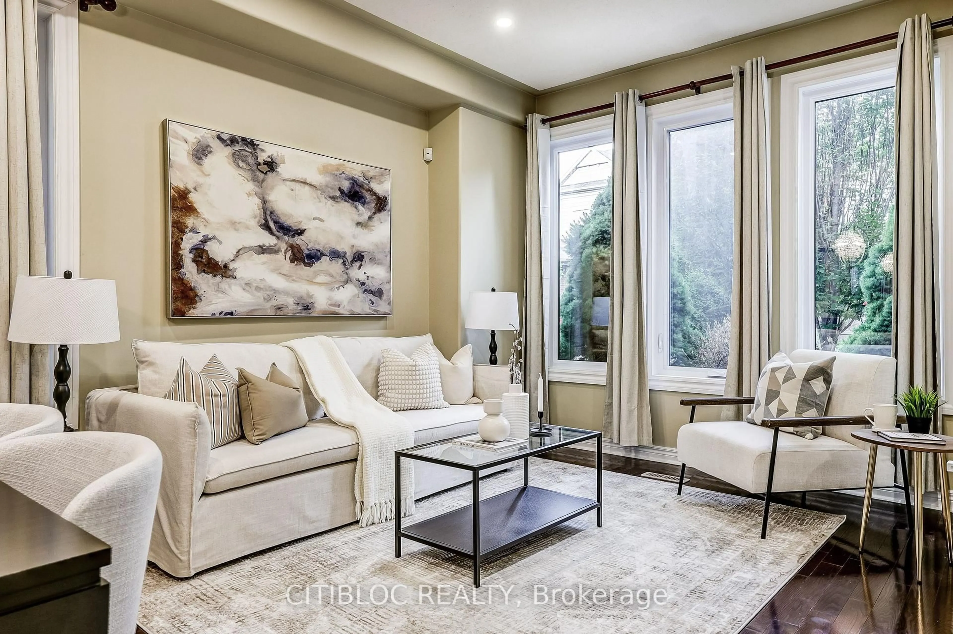 Living room with furniture, unknown for 23 Evaridge Dr, Markham Ontario L6B 1E7