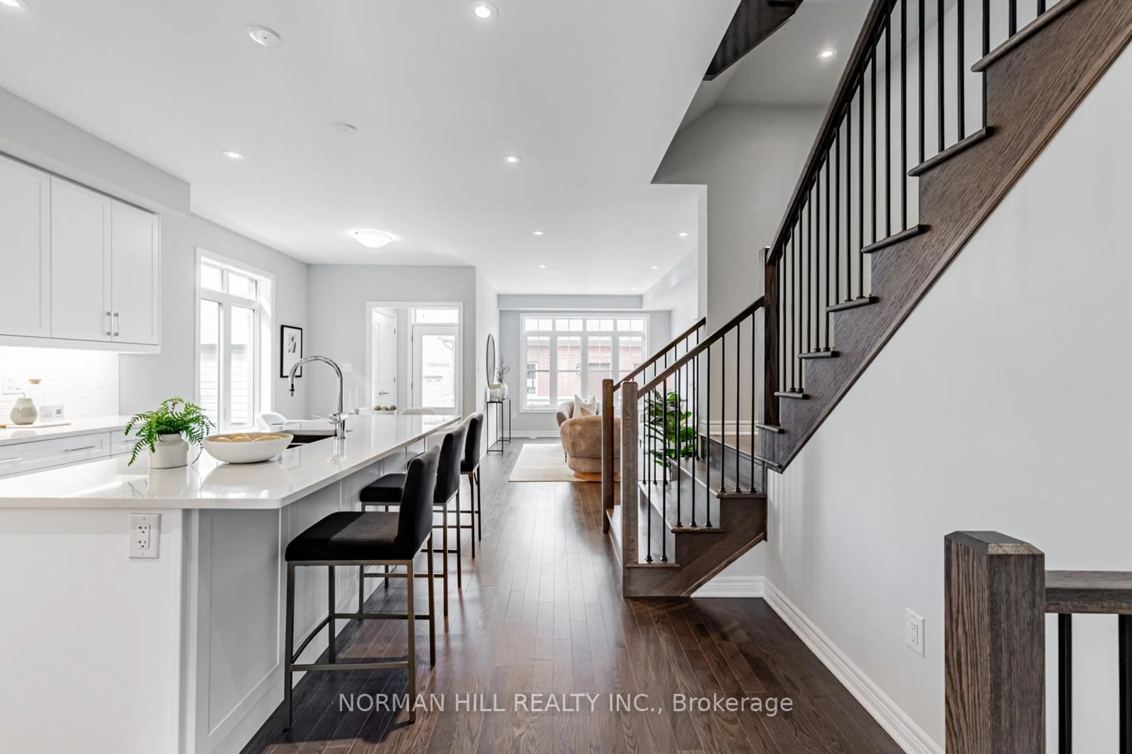 Open concept kitchen, unknown for 276 Riverlands Ave, Markham Ontario L6B 0W2