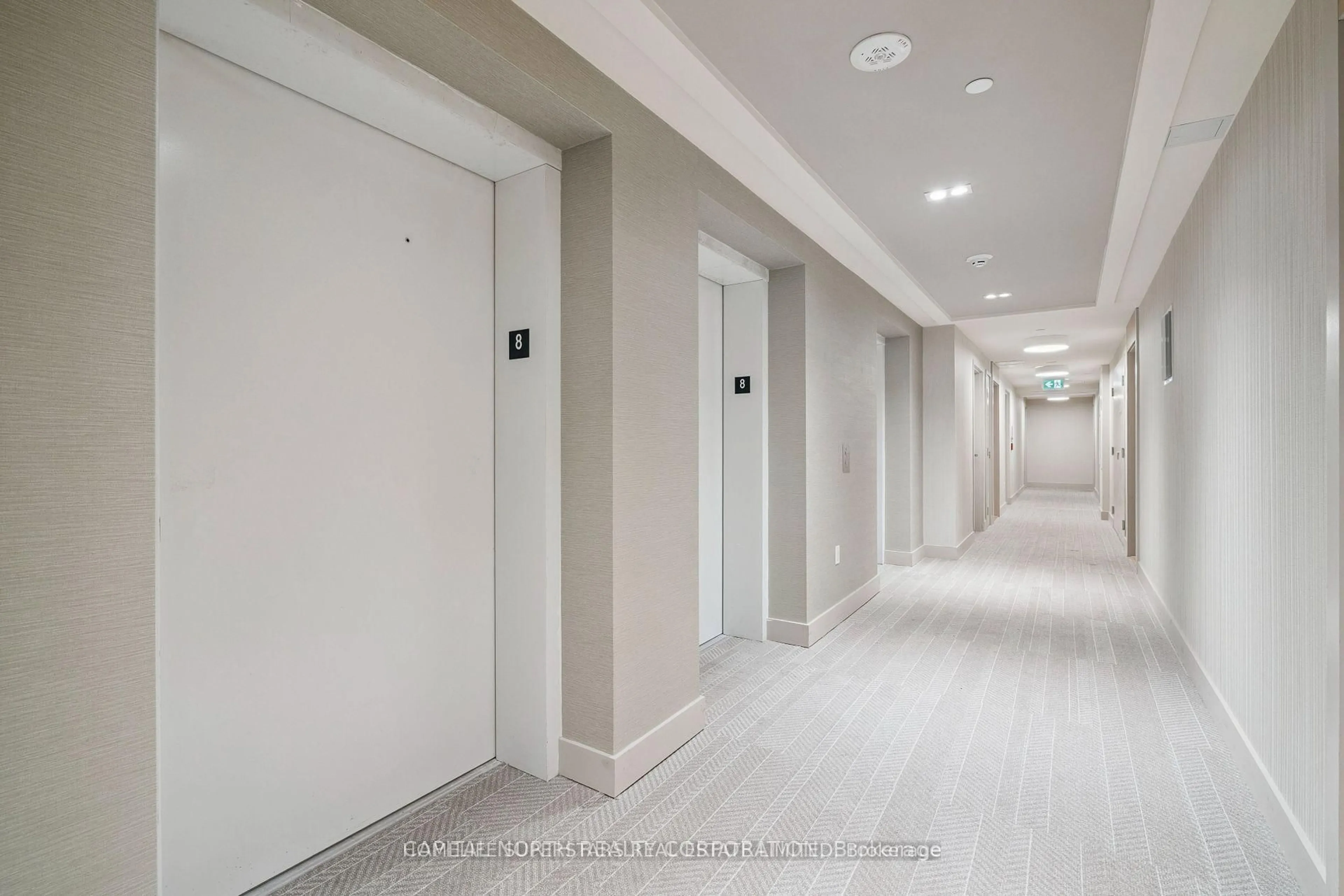 Indoor foyer for 8960 JANE St #2302, Vaughan Ontario L4K 0N9