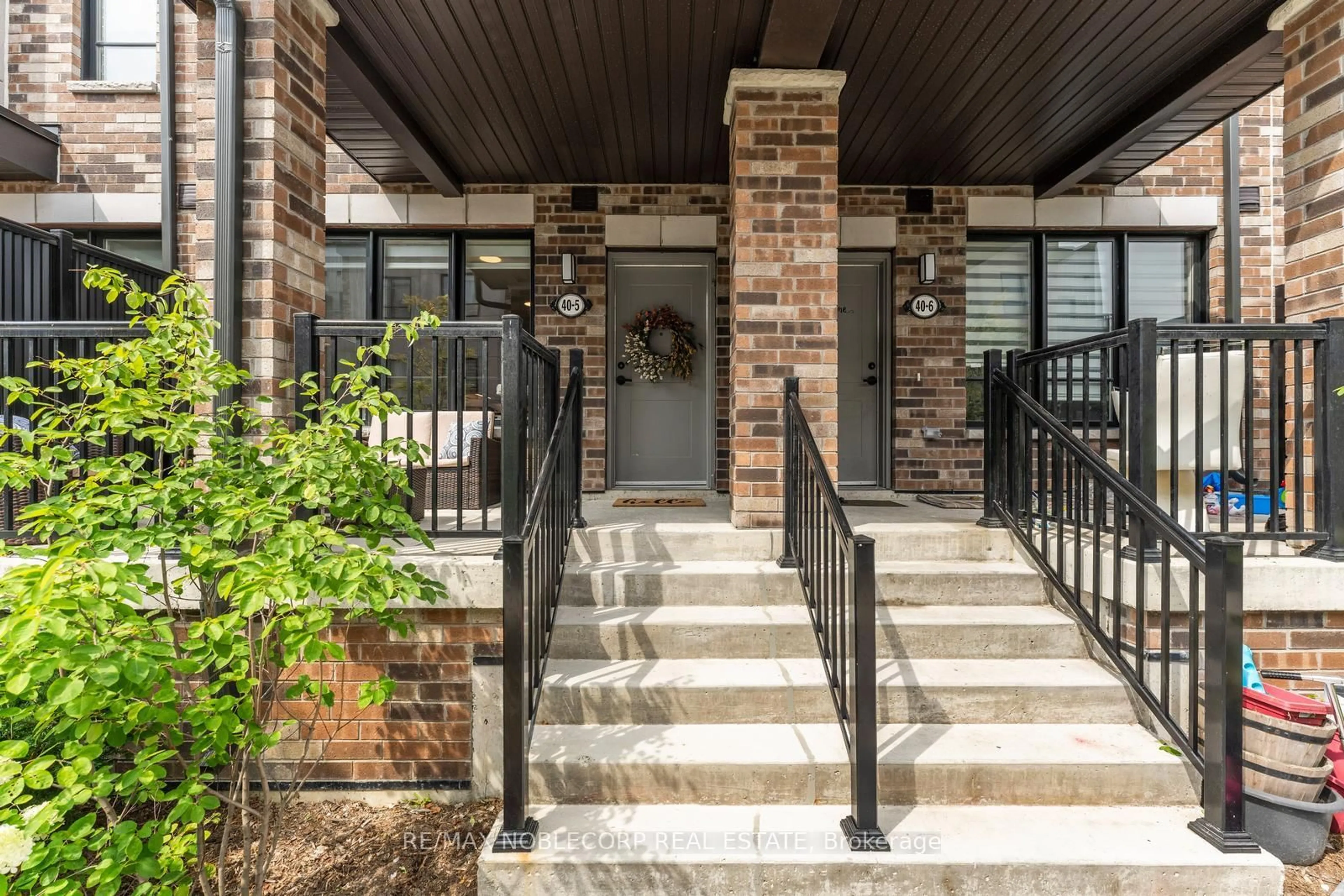 Unknown for 40 Baynes Way #5, Bradford West Gwillimbury Ontario L3Z 4M4