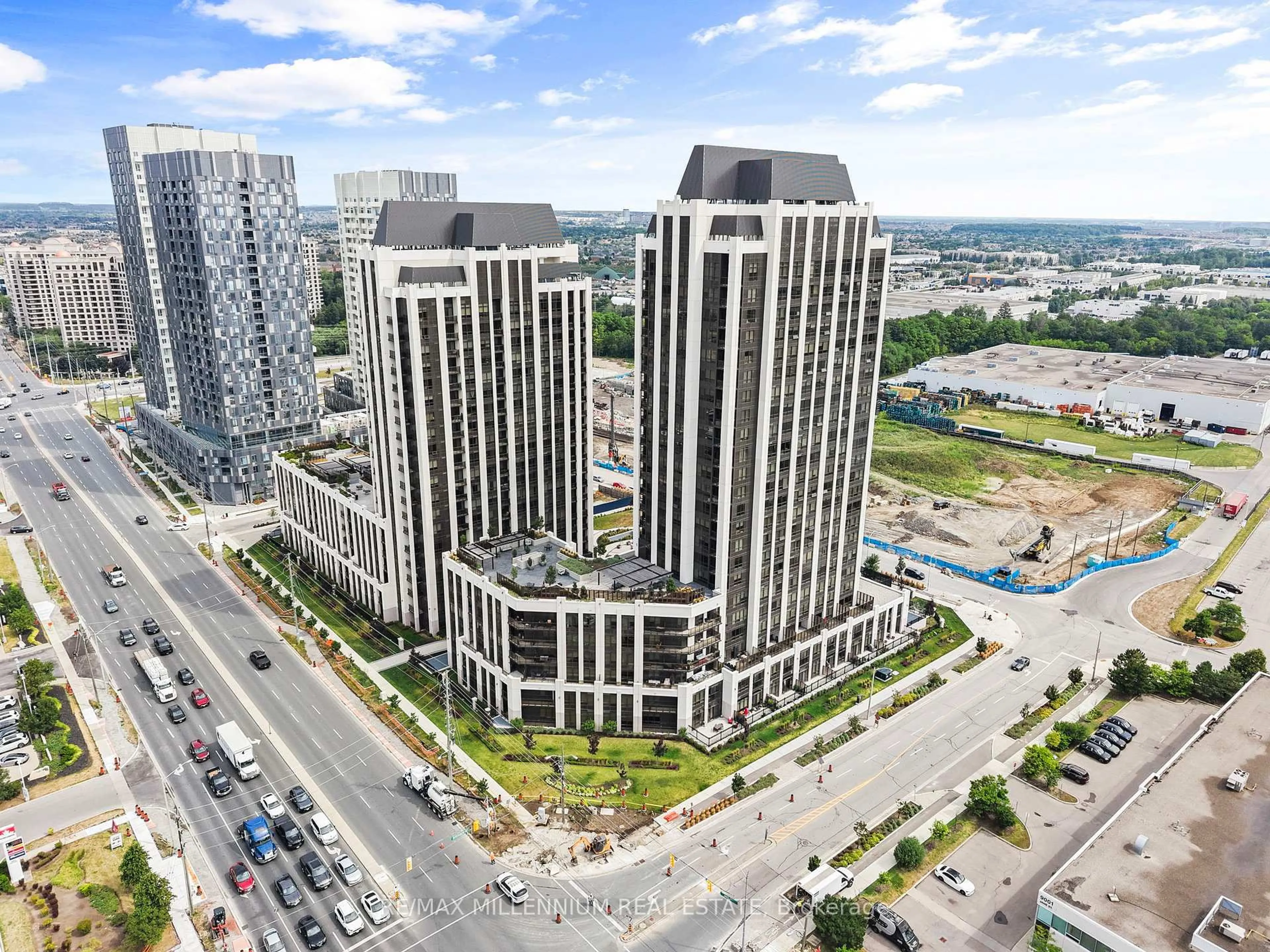 A pic from outside/outdoor area/front of a property/back of a property/a pic from drone, city buildings view from balcony for 9075 Jane St #309, Vaughan Ontario L4K 0L7
