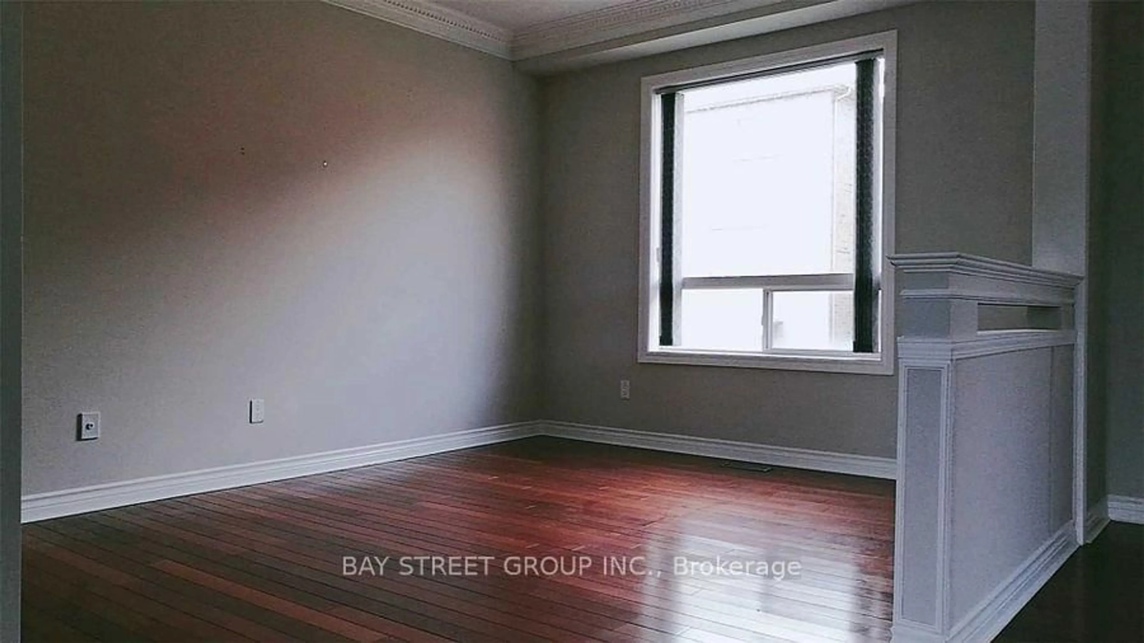 A pic of a room for 57 Gail Parks Cres, Newmarket Ontario L3X 3B9