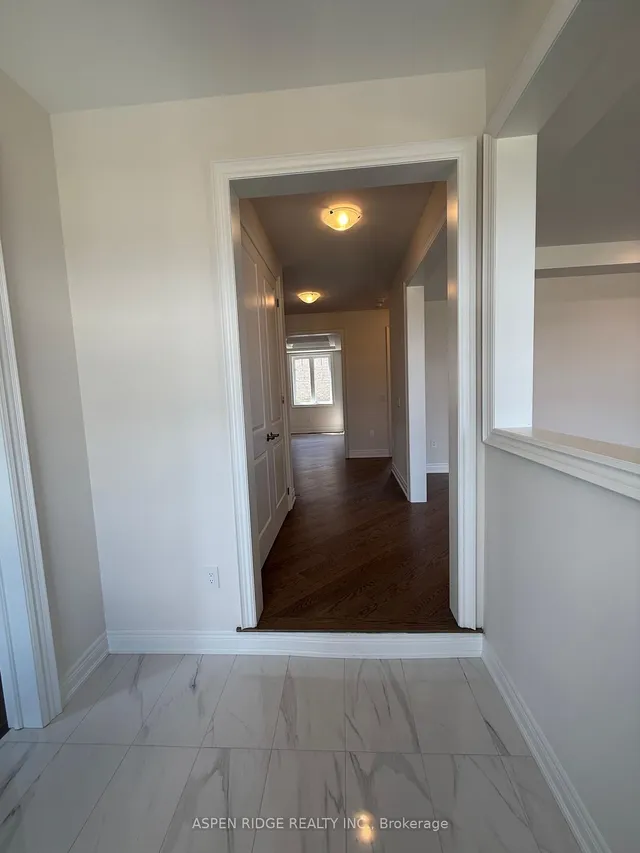 37 Rowe St, Bradford West Gwillimbury 5