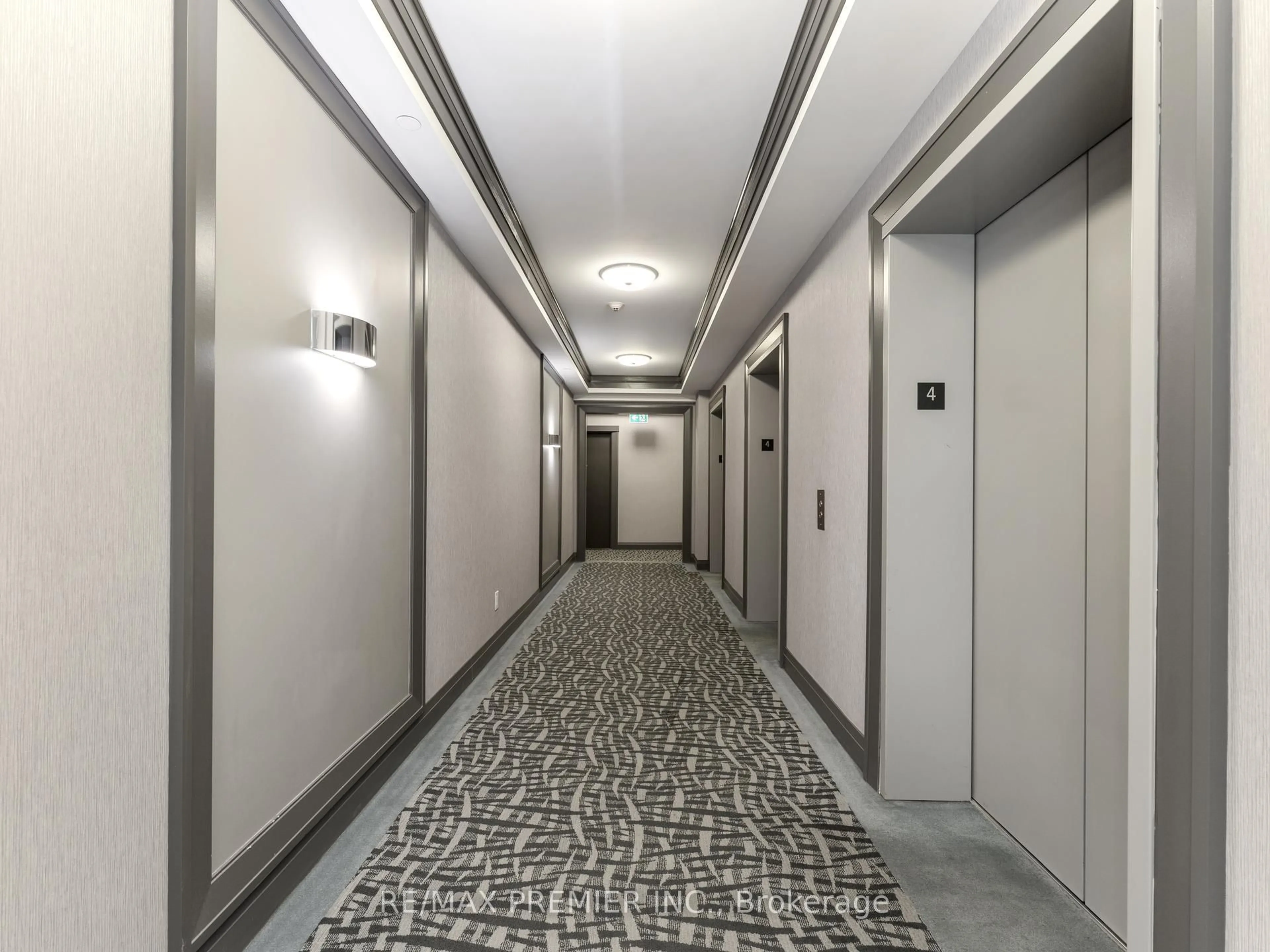 Indoor foyer for 3600 Highway 7 #418, Vaughan Ontario L4L 0G7