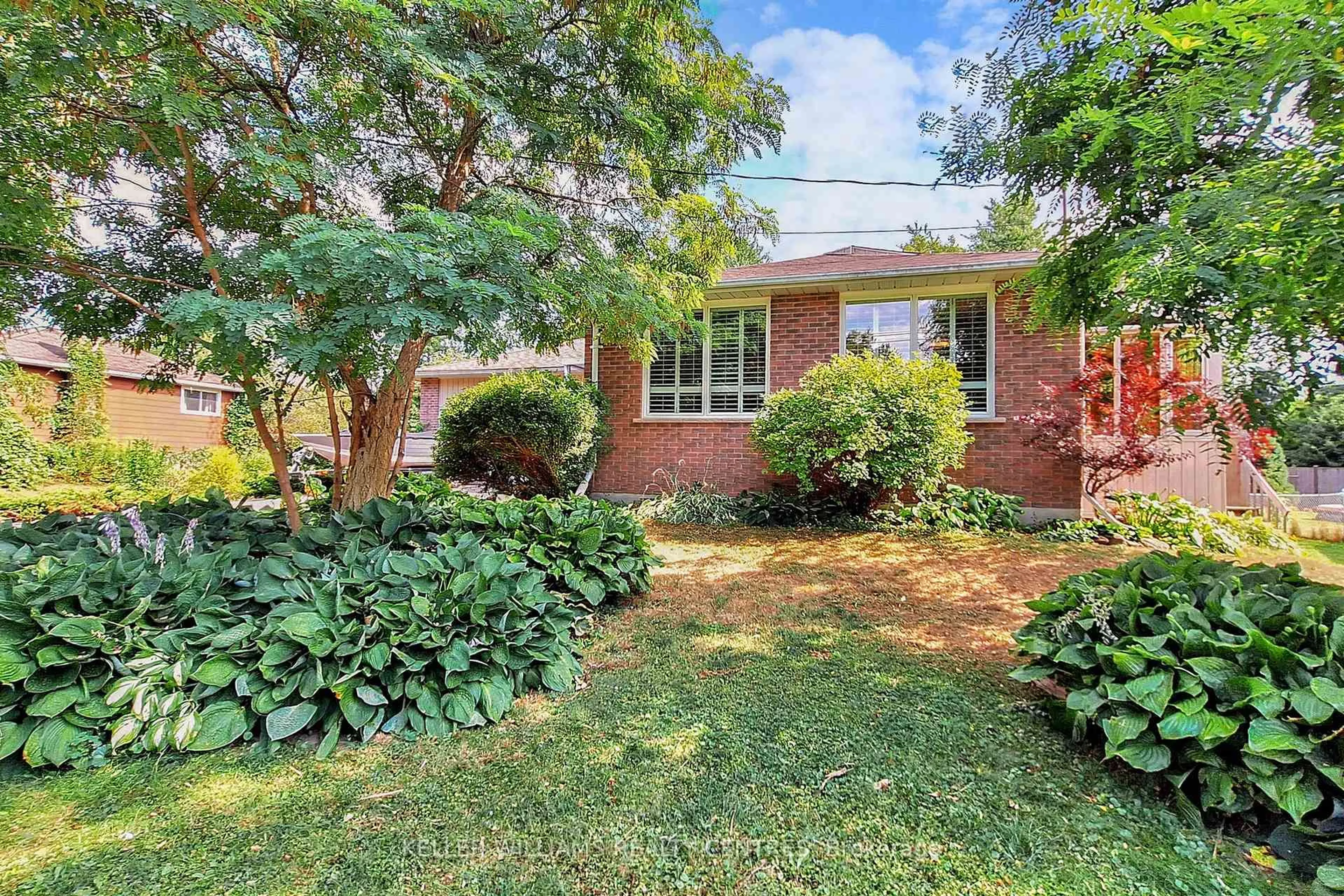 Home with brick exterior material, street for 19 Adelaide St, Georgina Ontario L0E 1N0