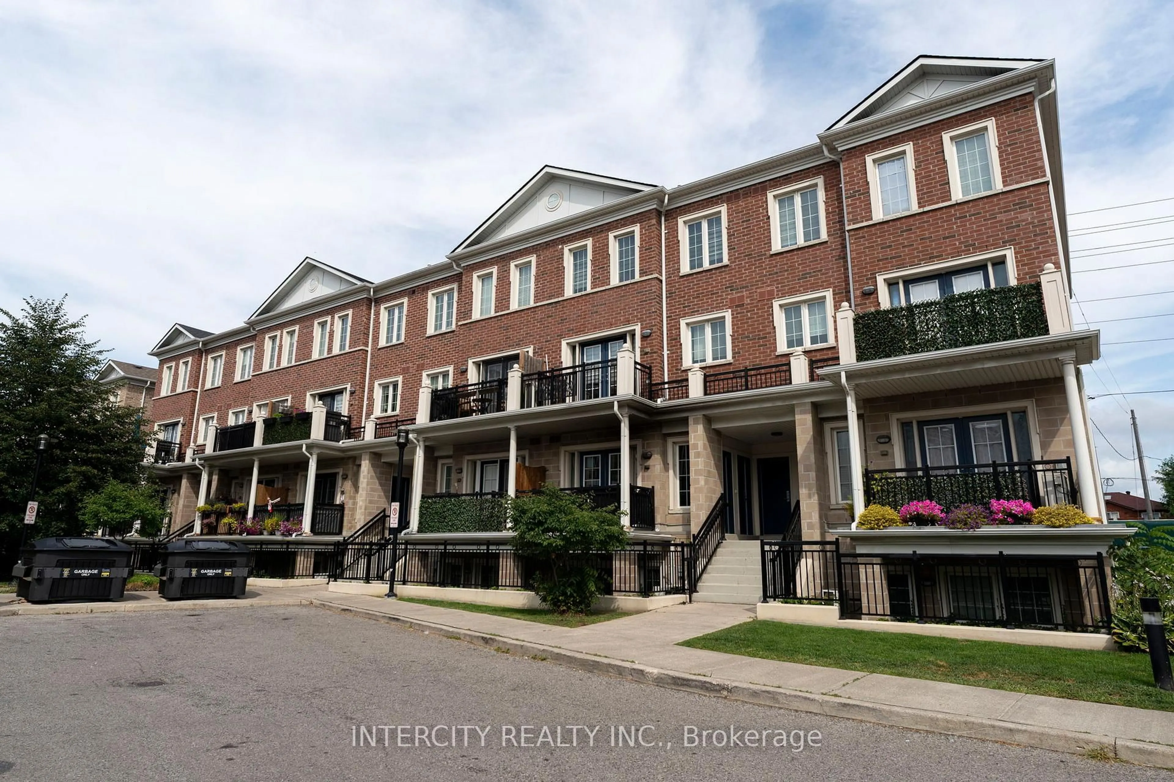 Unknown for 26 Bruce St #E-16, Vaughan Ontario L4L 0H4