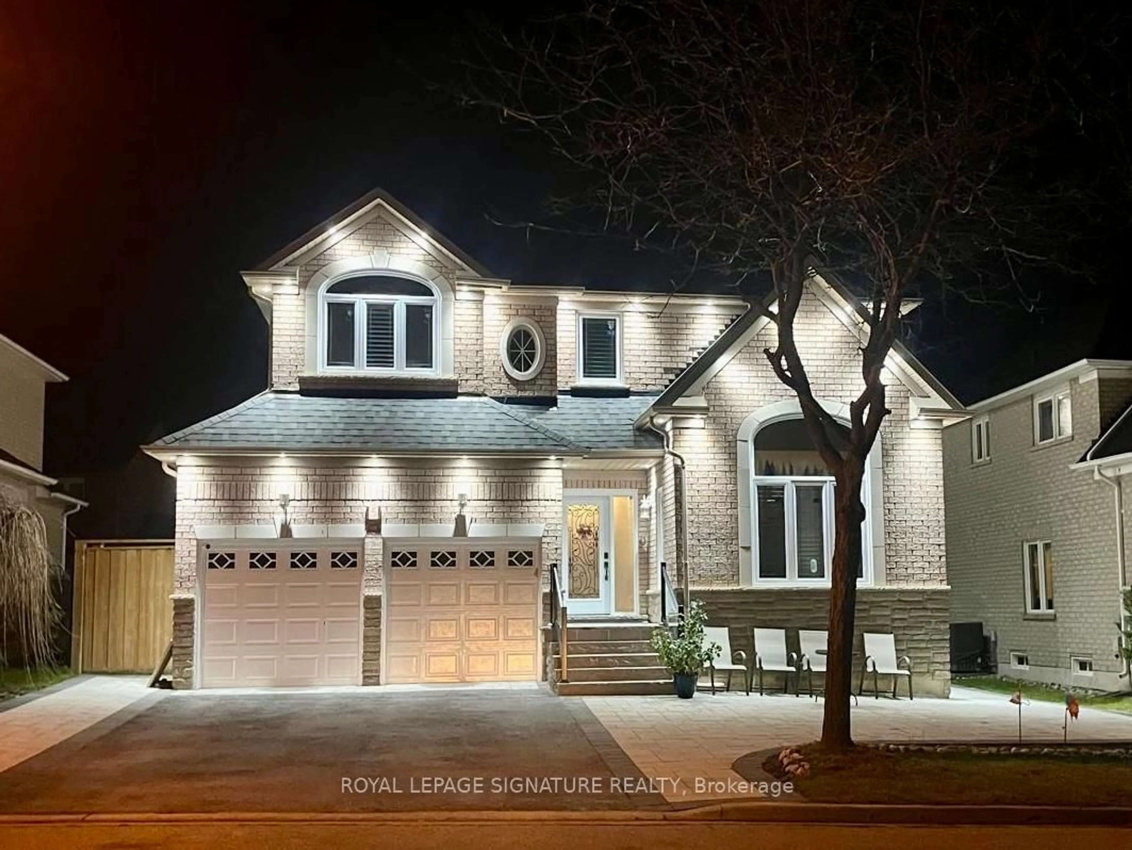 Home with brick exterior material, street for 5 Sandcherry Ave, Markham Ontario L3S 4B3