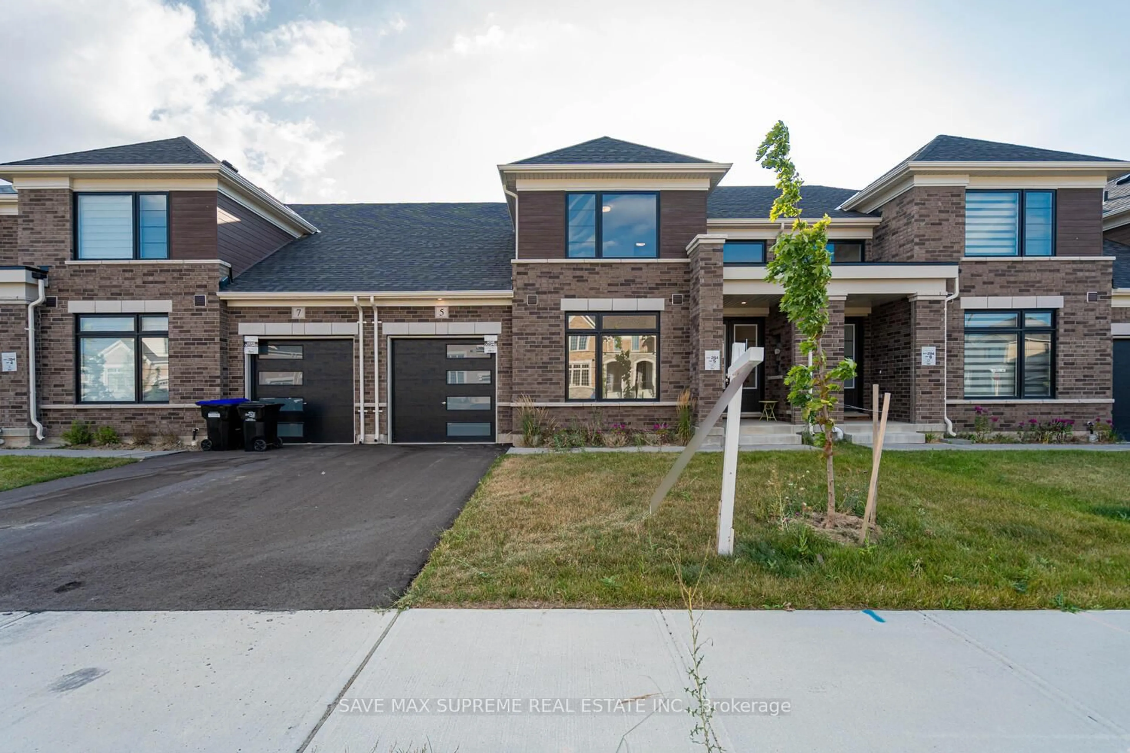Home with brick exterior material, street for 5 Bayberry Dr, Adjala-Tosorontio Ontario L0G 1W0