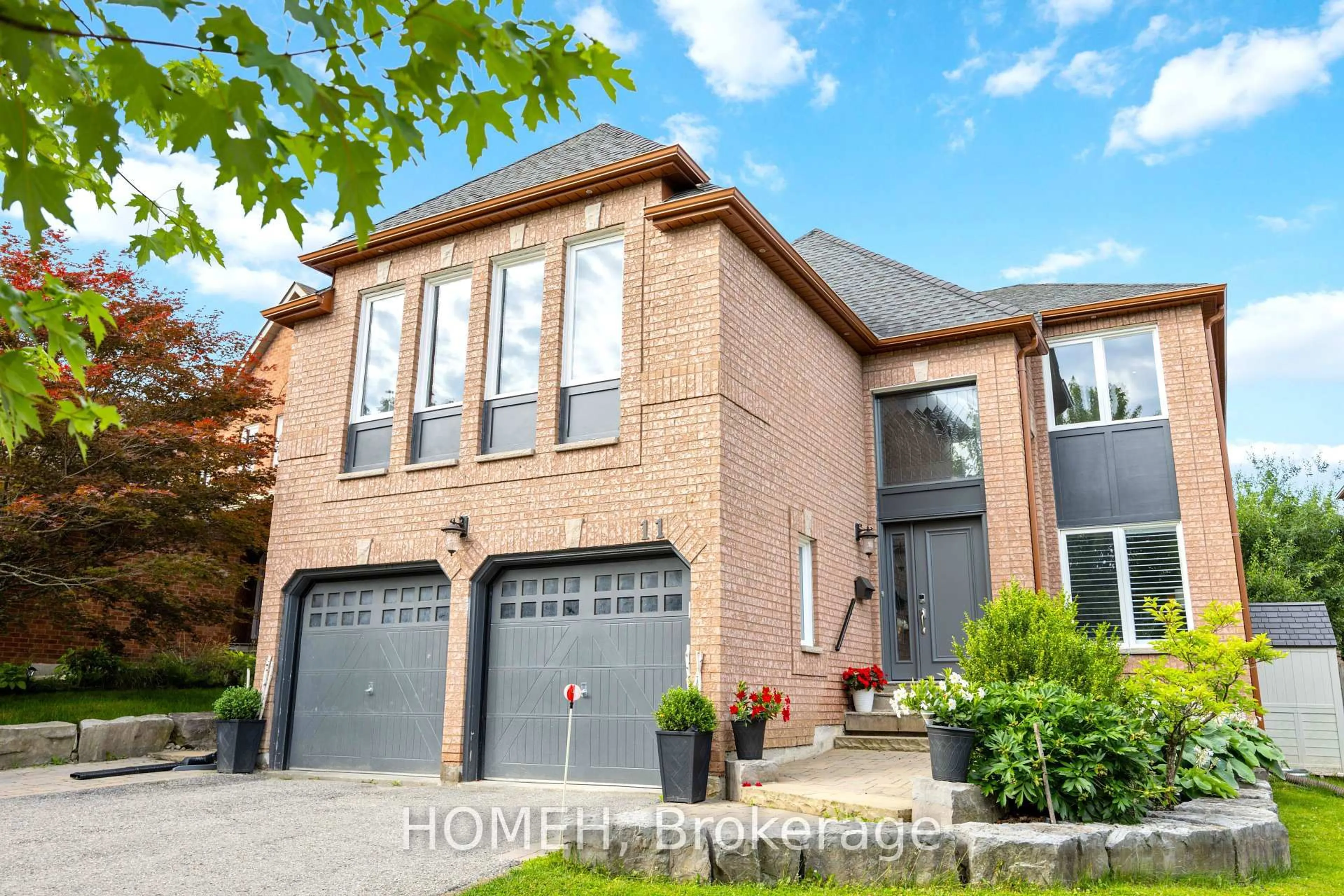 Home with brick exterior material, street for 11 Bonny Meadows Dr, Aurora Ontario L4G 6M6