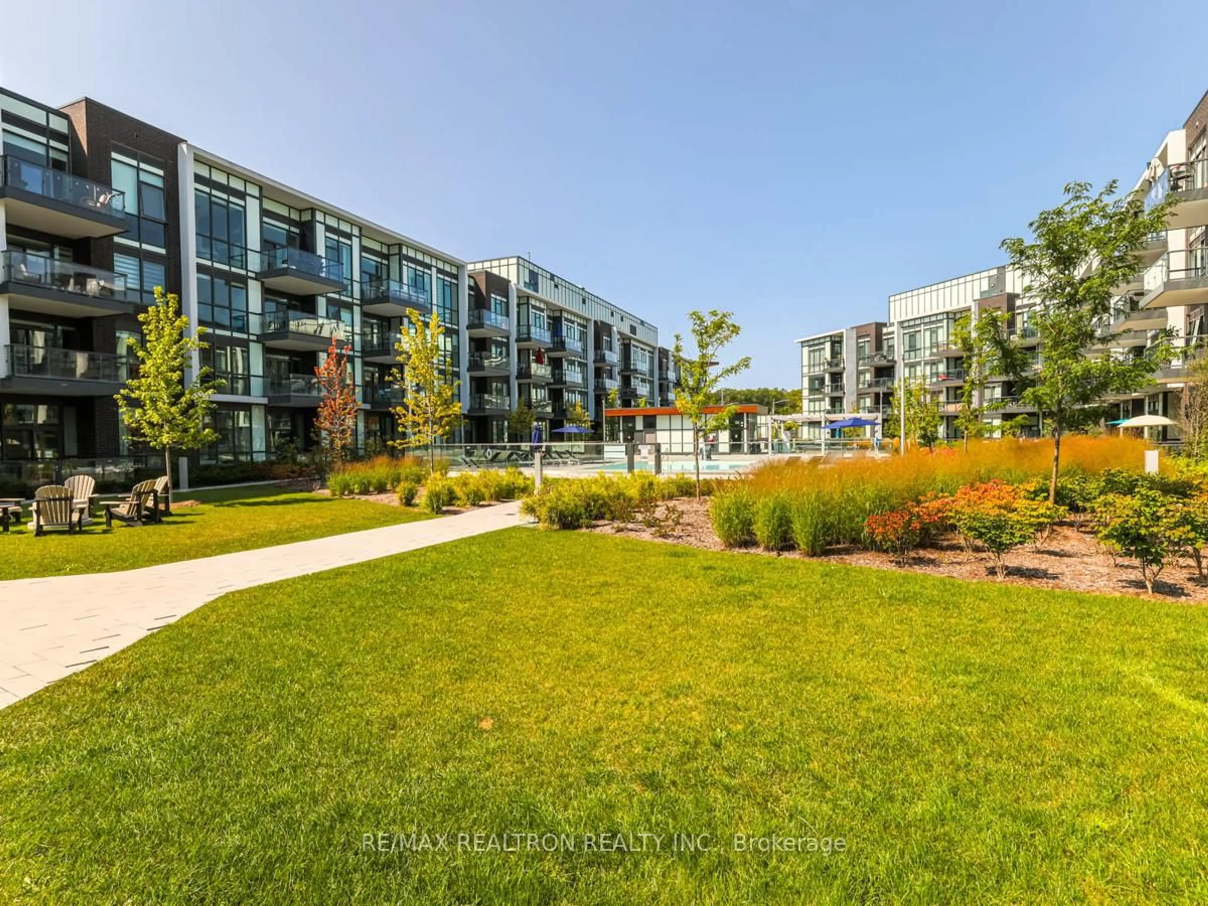 A pic from outside/outdoor area/front of a property/back of a property/a pic from drone, water/lake/river/ocean view for 415 Sea Ray Ave #345, Innisfil Ontario L9S 0R5
