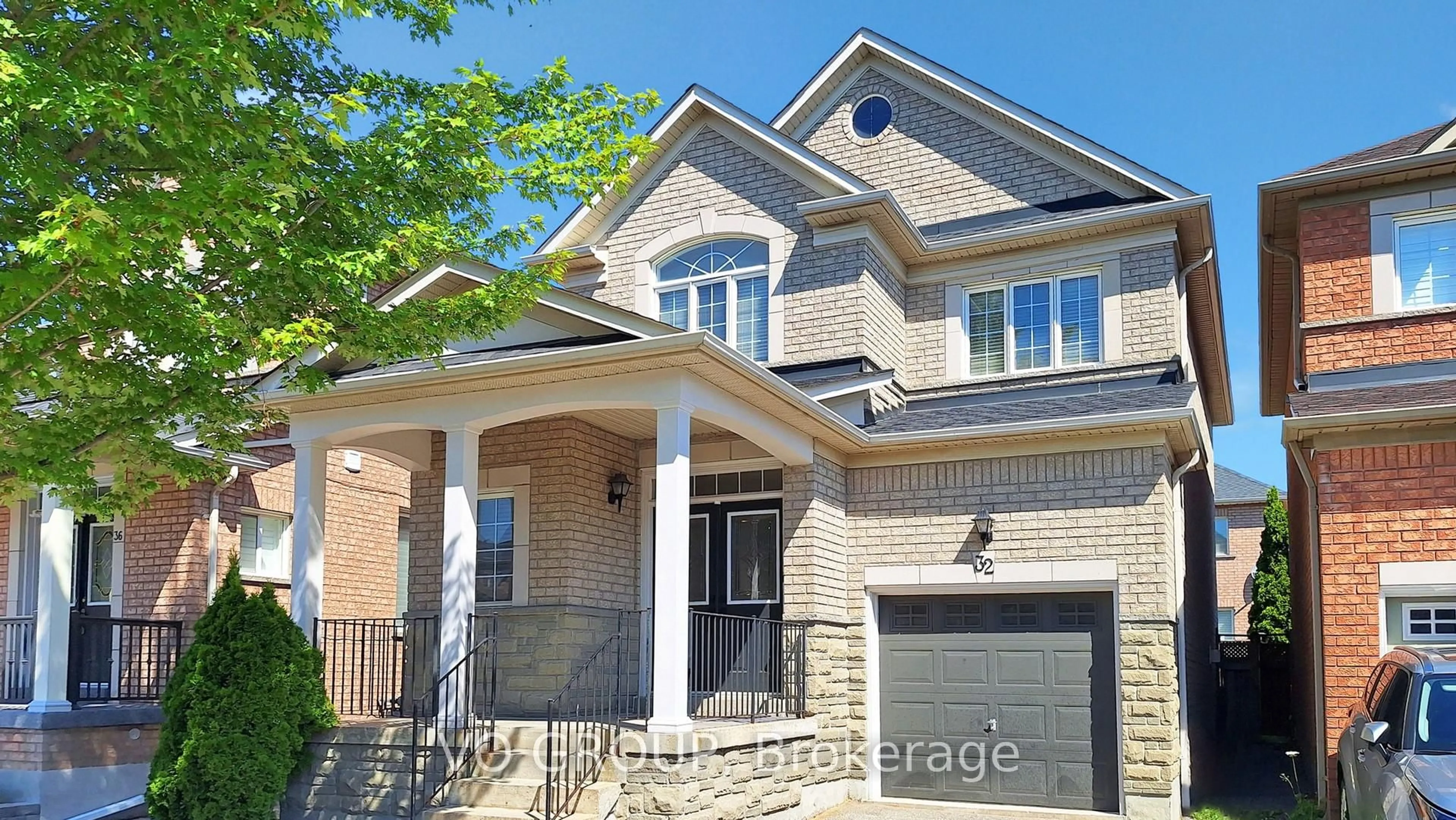 Home with brick exterior material, street for 32 Daiseyfield Cres, Vaughan Ontario L4H 2T9