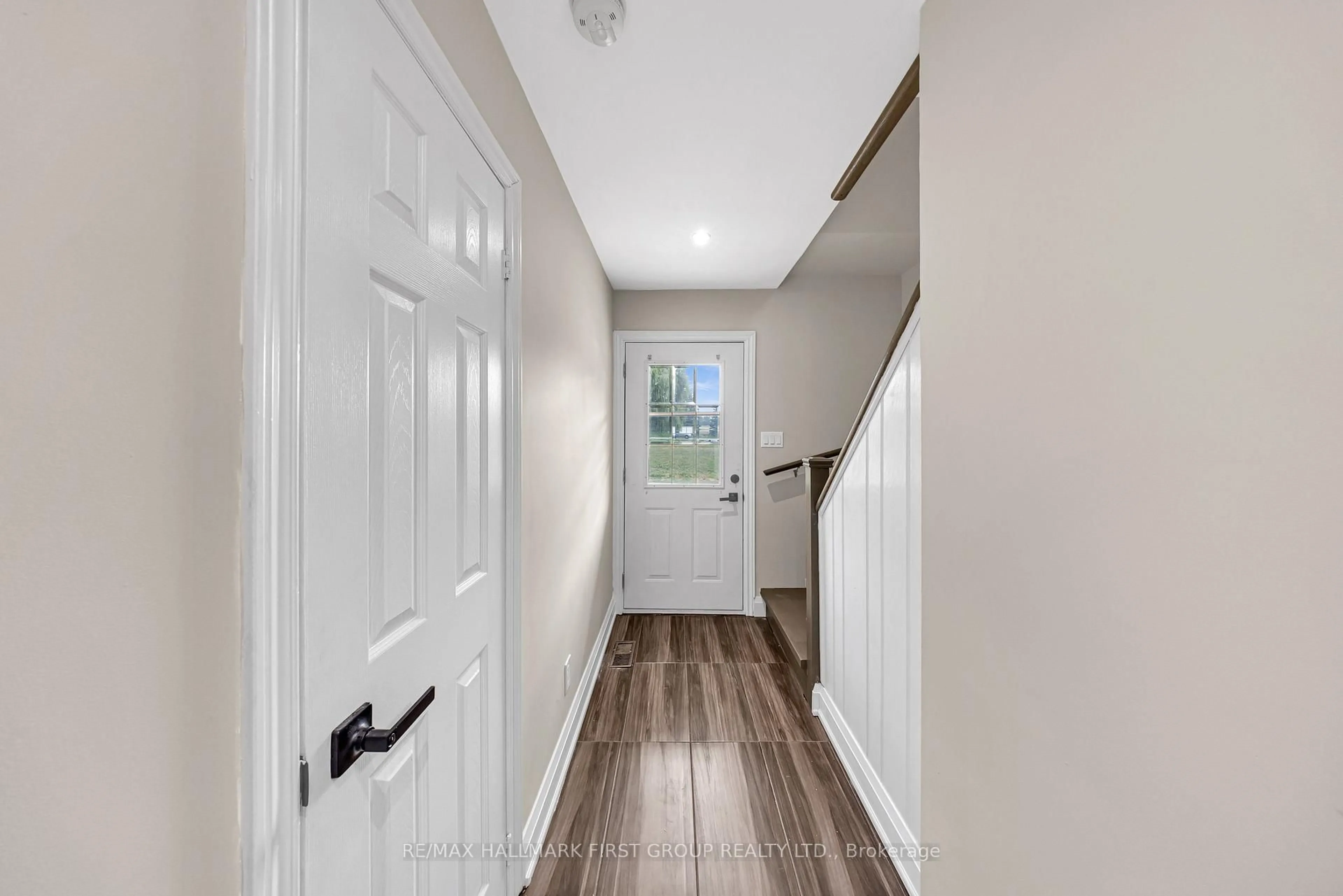 Indoor entryway for 7300 Reesor Rd, Markham Ontario L6B 1A8
