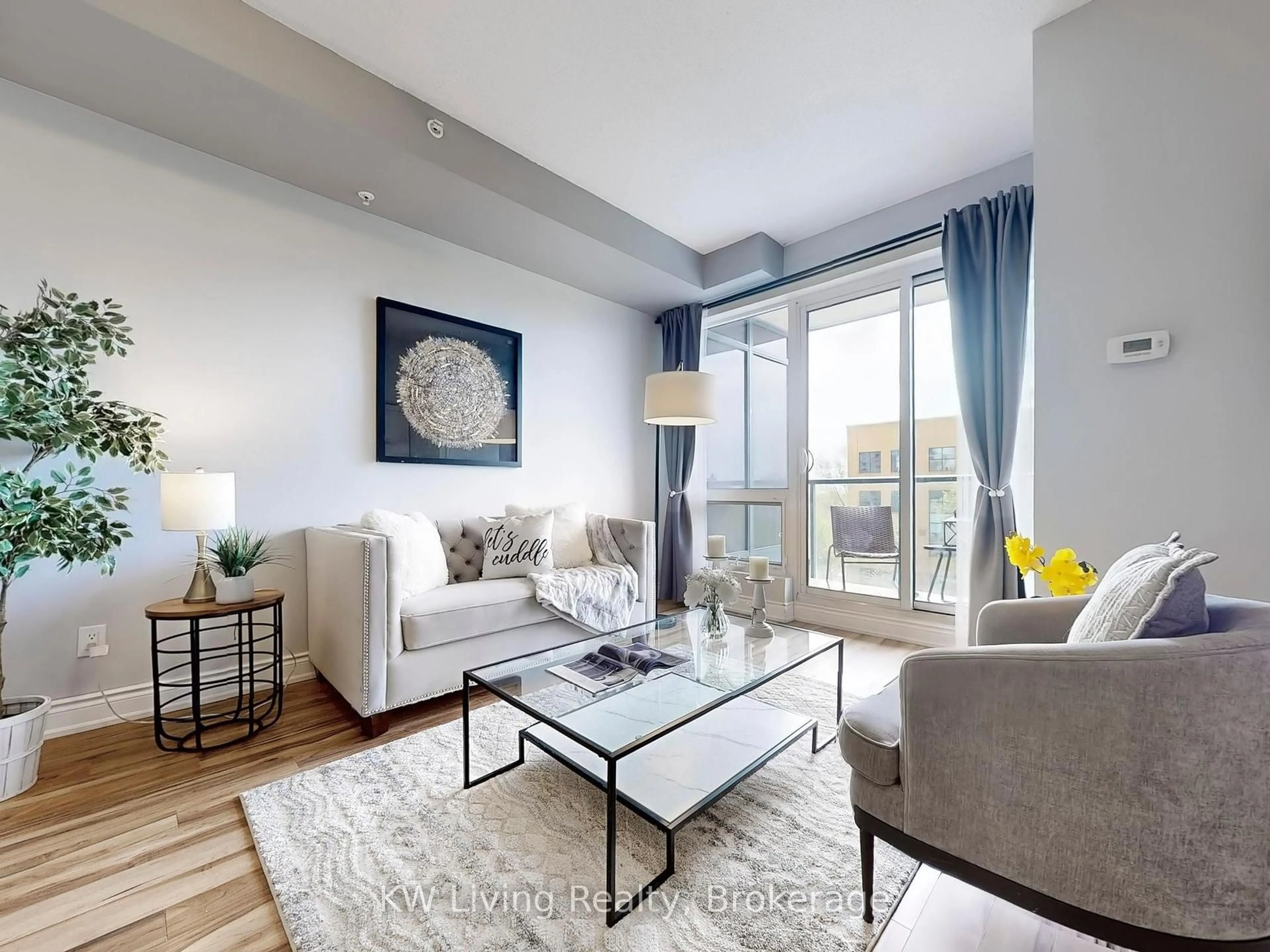 Living room with furniture, unknown for 9088 Yonge St #509A, Richmond Hill Ontario L4C 0Y6