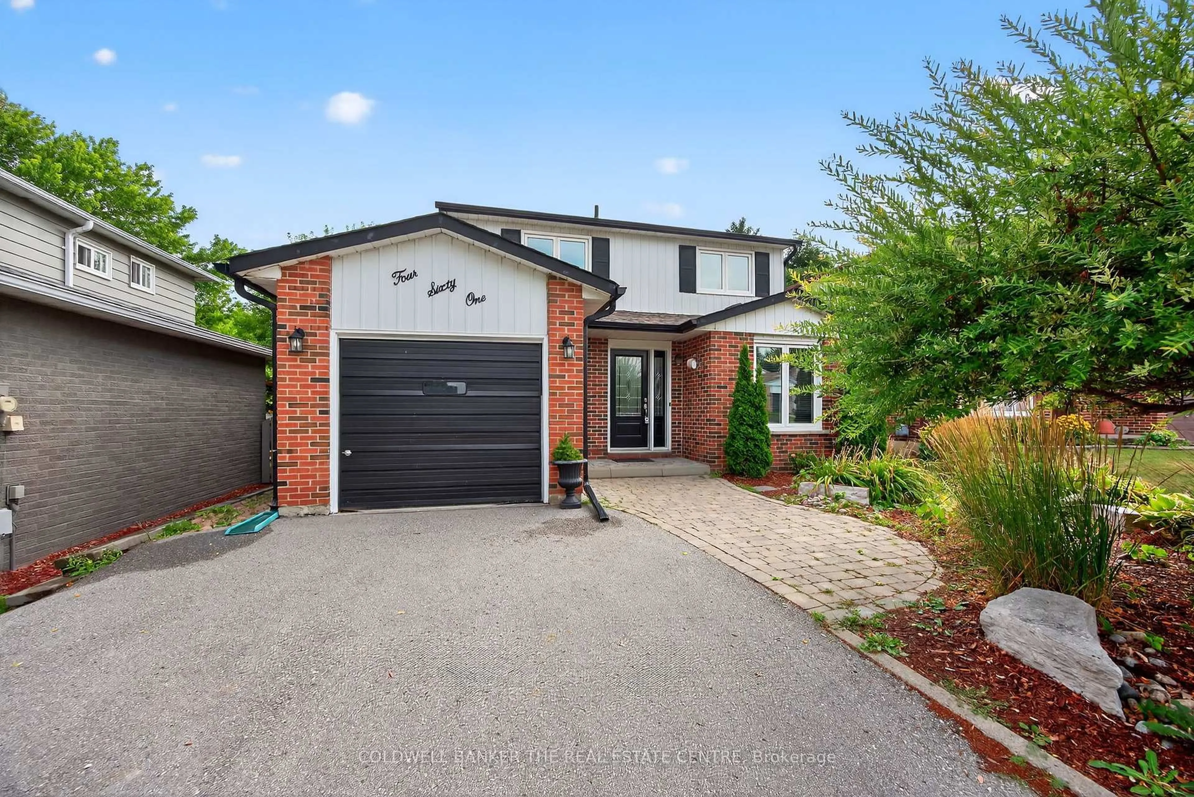 Home with brick exterior material, street for 461 Sandford St, Newmarket Ontario L3Y 4S8