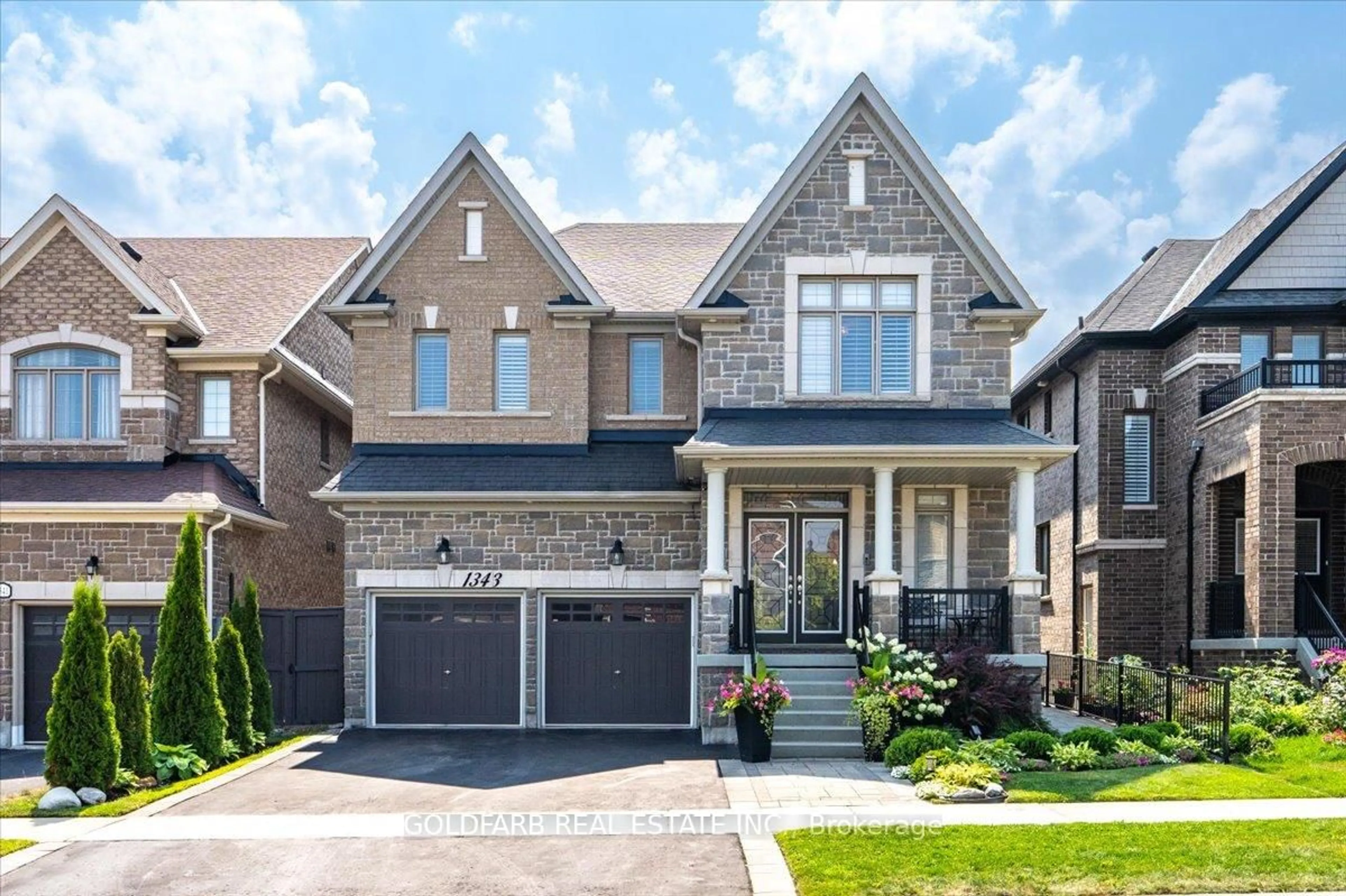Home with brick exterior material, street for 1343 Lawson St, Innisfil Ontario L9S 0K8