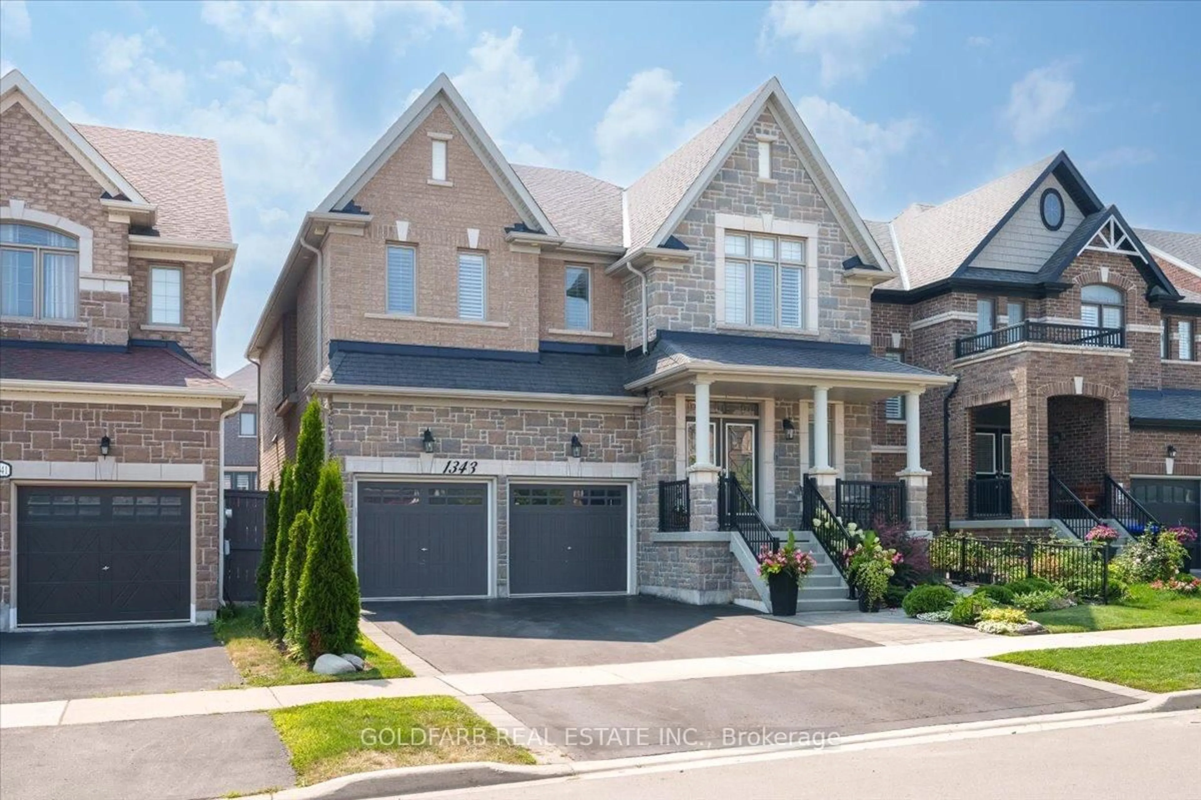 Home with brick exterior material, street for 1343 Lawson St, Innisfil Ontario L9S 0K8