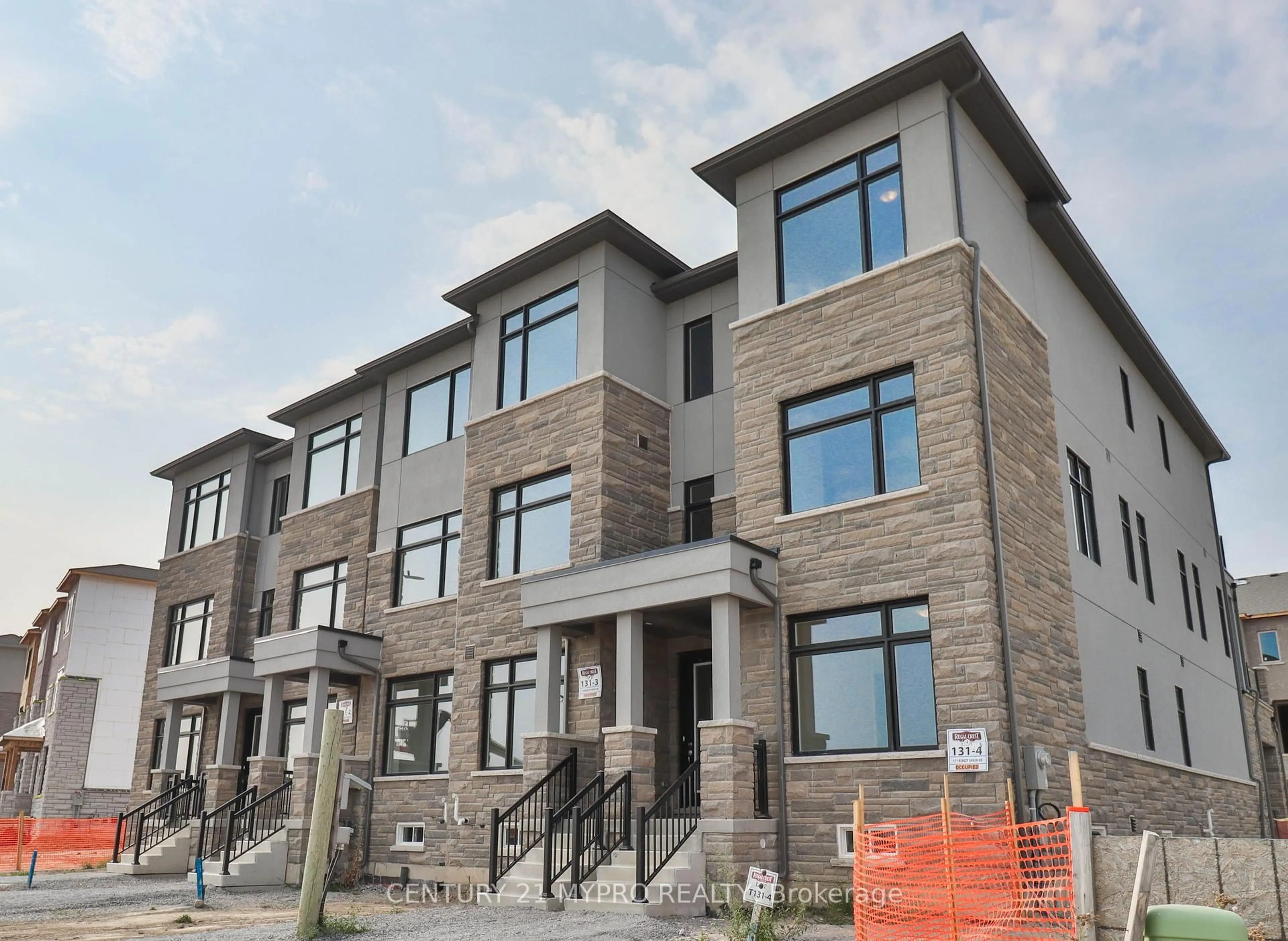 Home with brick exterior material, building for 177 Berczy Green Dr, Markham Ontario L6C 1N3