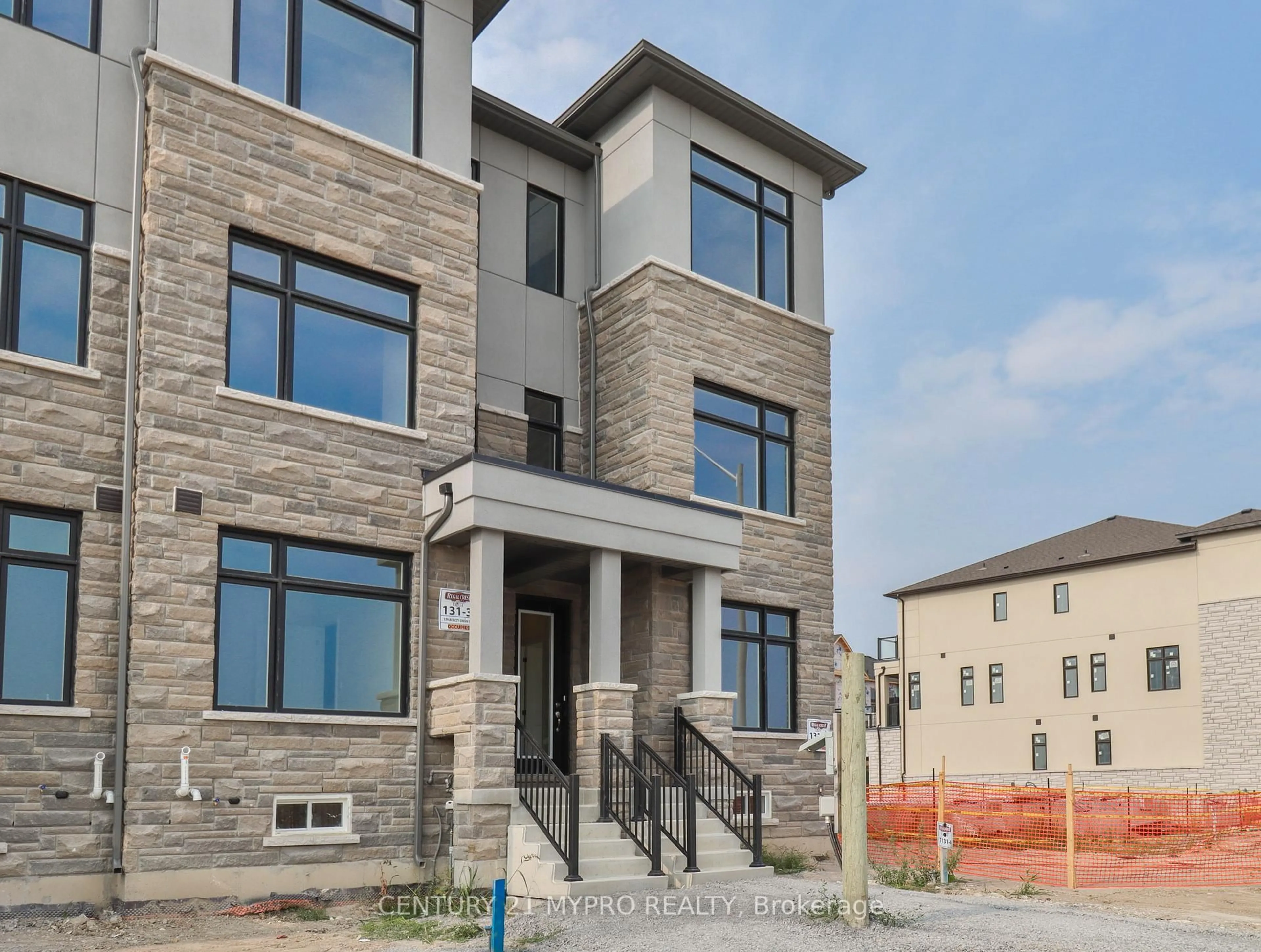 Home with brick exterior material, building for 177 Berczy Green Dr, Markham Ontario L6C 1N3
