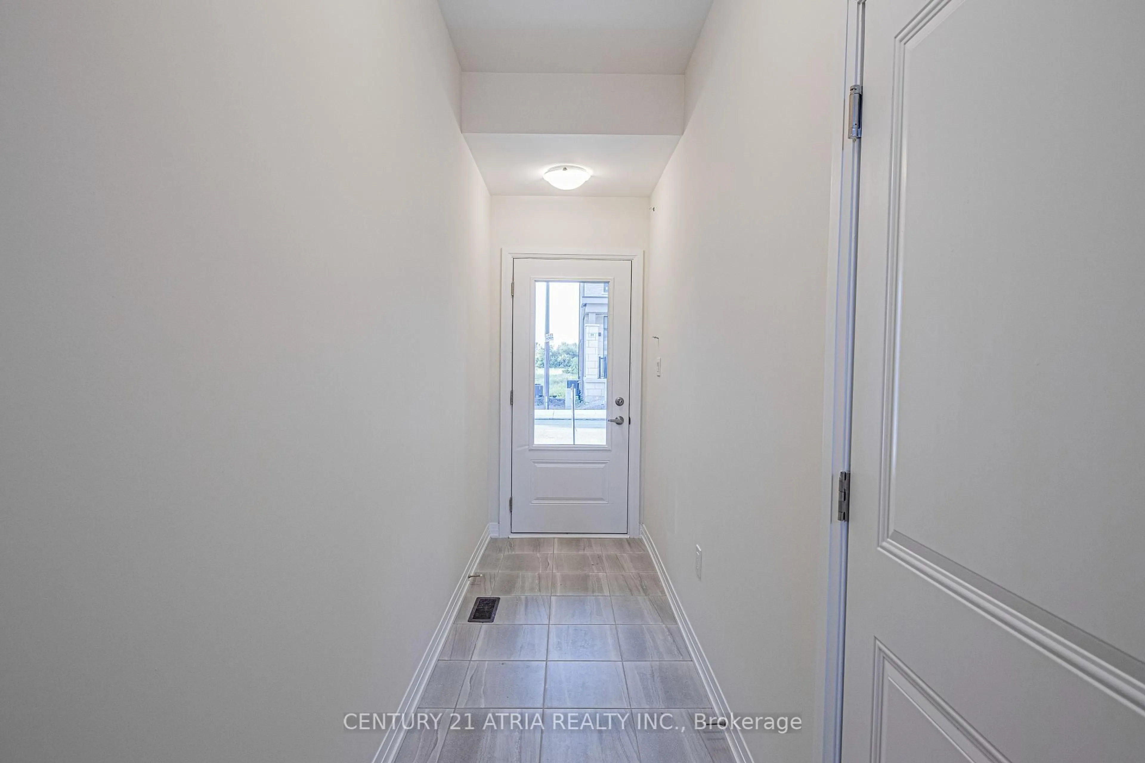 Indoor entryway for 57 George Bales Lane, Richmond Hill Ontario L4S 0P9