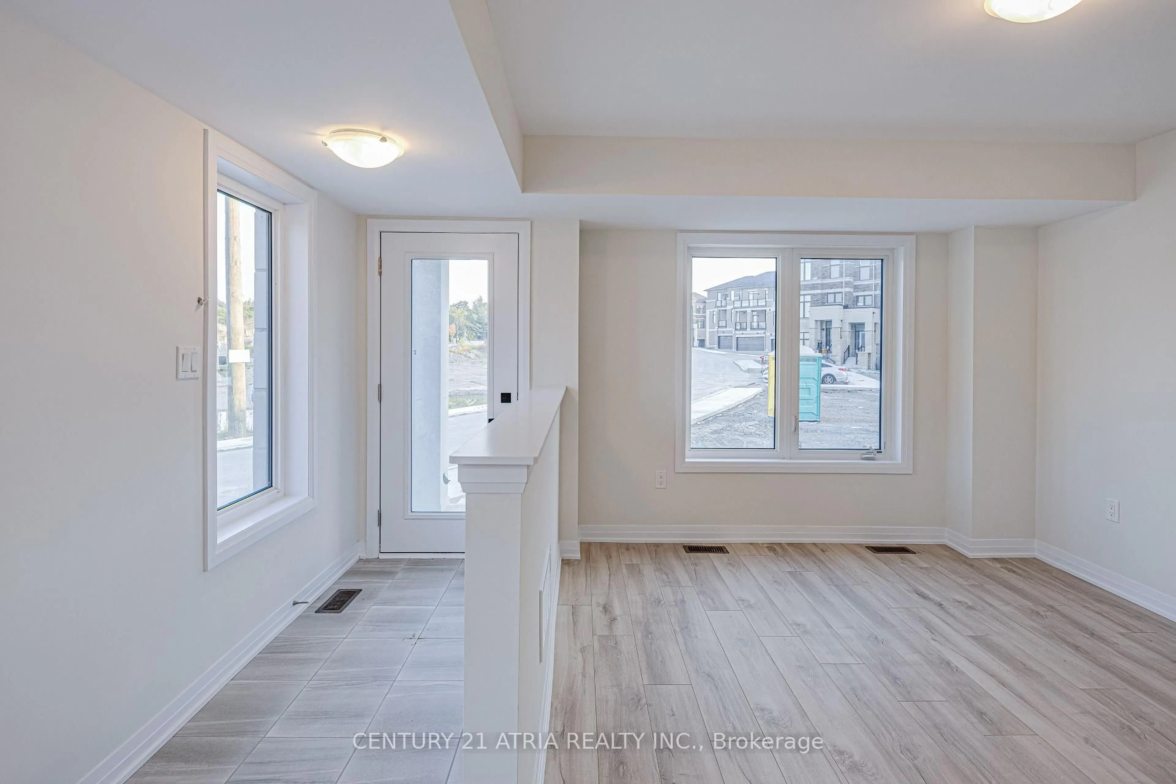 Indoor entryway for 59 George Bales Lane, Richmond Hill Ontario L4S 0P9