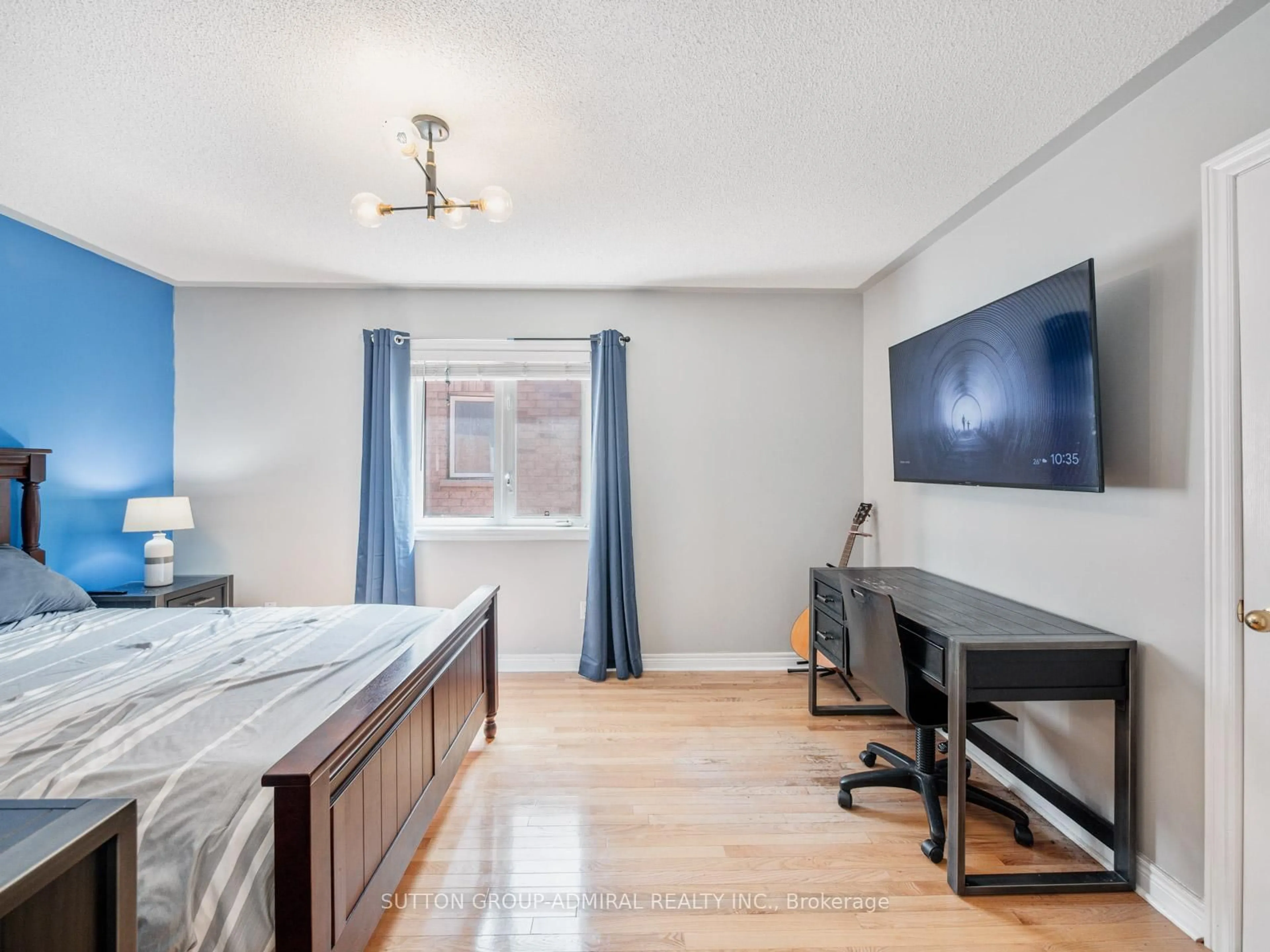 A pic of a room for 4 Haywood Dr, Markham Ontario L6C 3C8