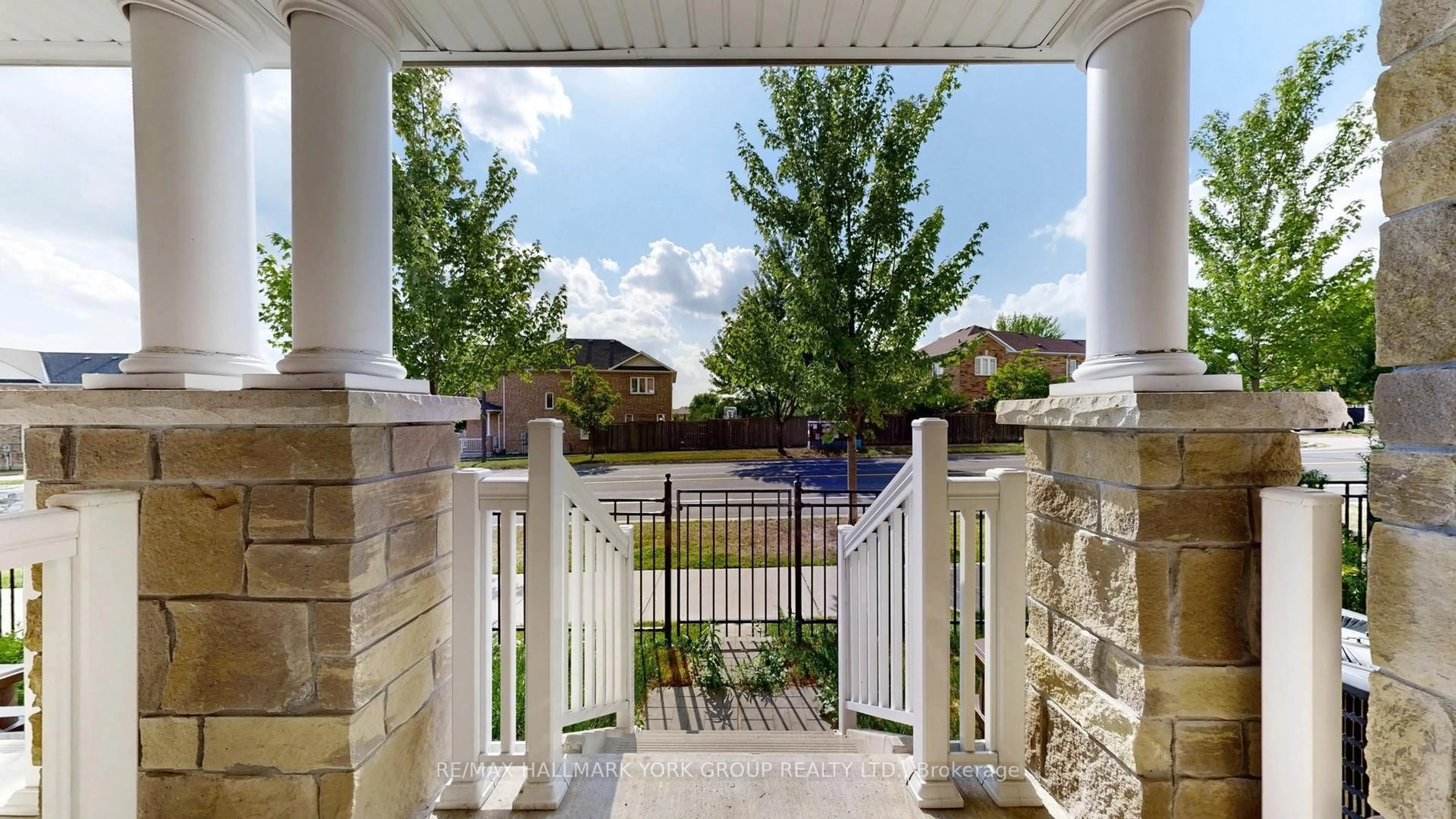 Unknown for 6 Roy Grove Way, Markham Ontario L6E 0T6