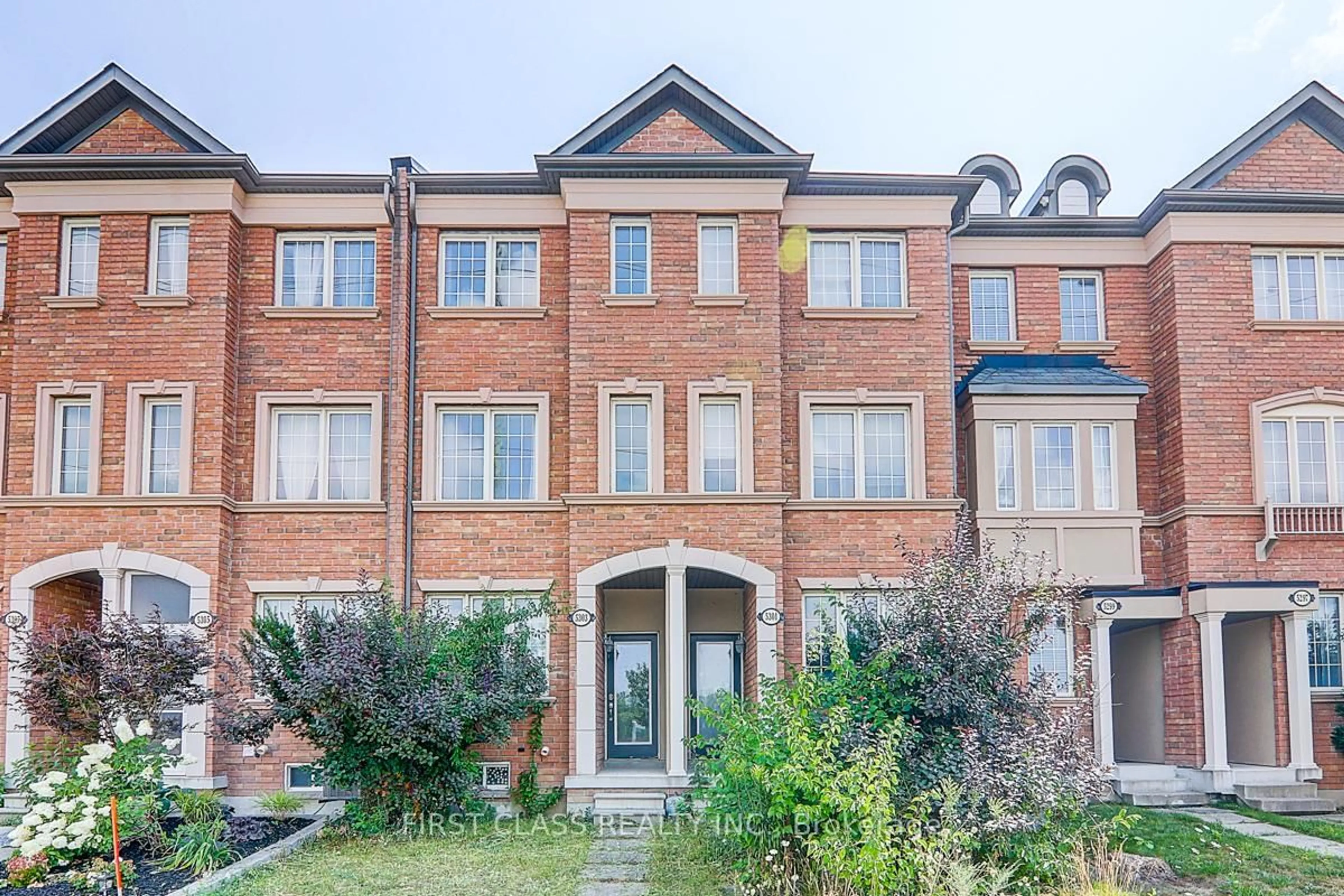 Home with brick exterior material, unknown for 5303 Major Mackenzie Dr, Markham Ontario L6C 0N3