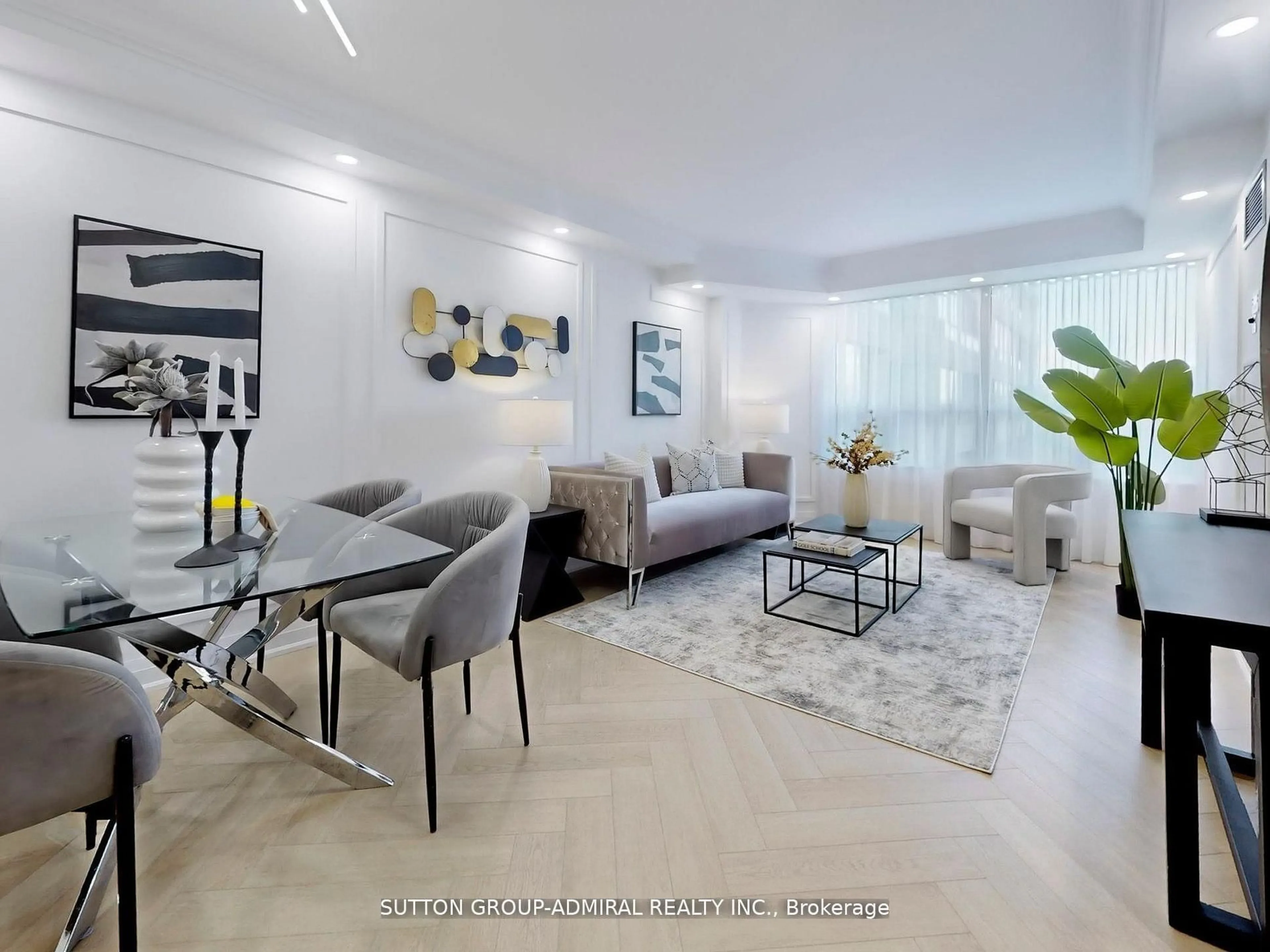 Living room with furniture, unknown for 11 Townsgate Dr #401, Vaughan Ontario L4J 8G4