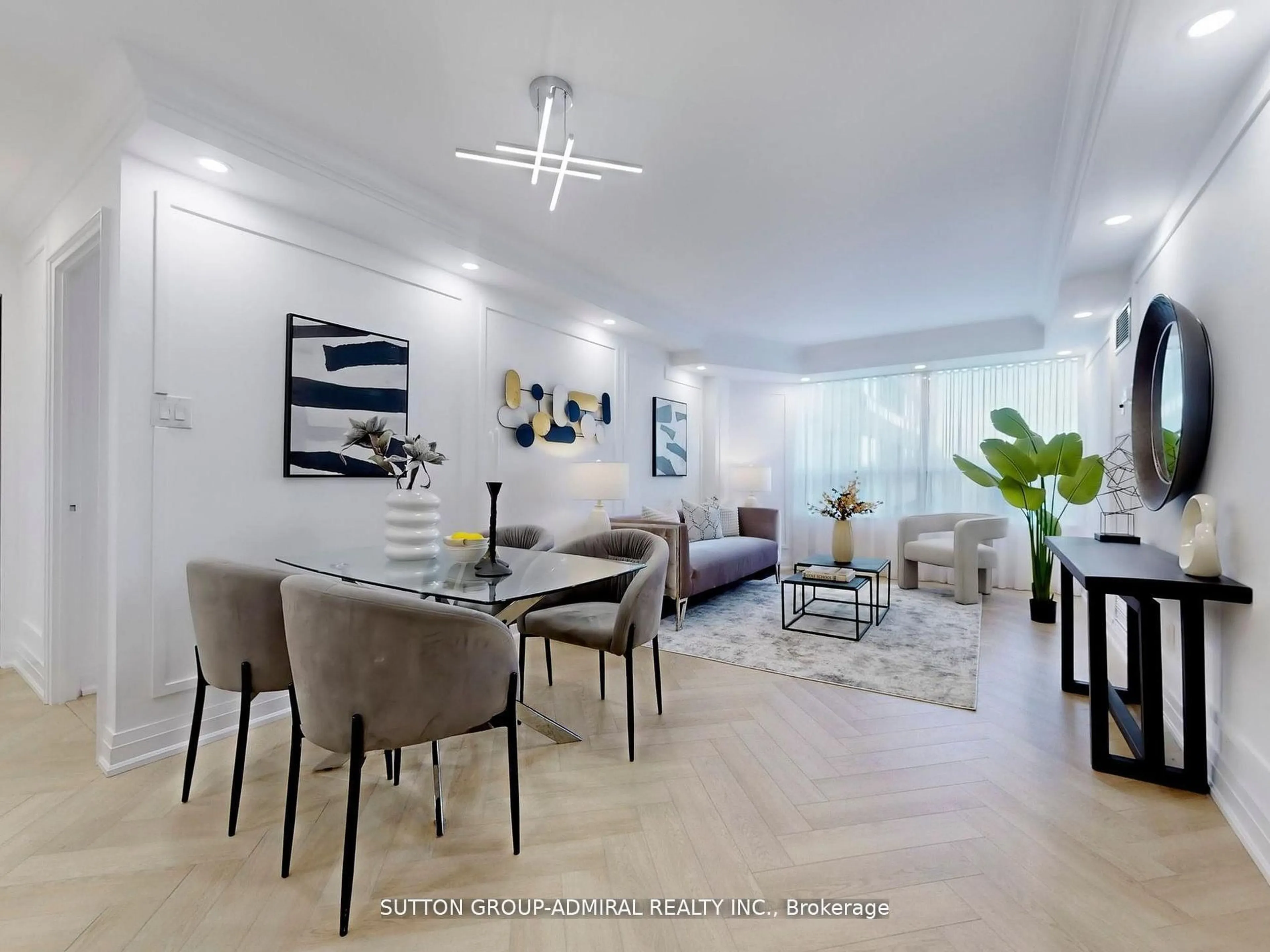 Living room with furniture, unknown for 11 Townsgate Dr #401, Vaughan Ontario L4J 8G4