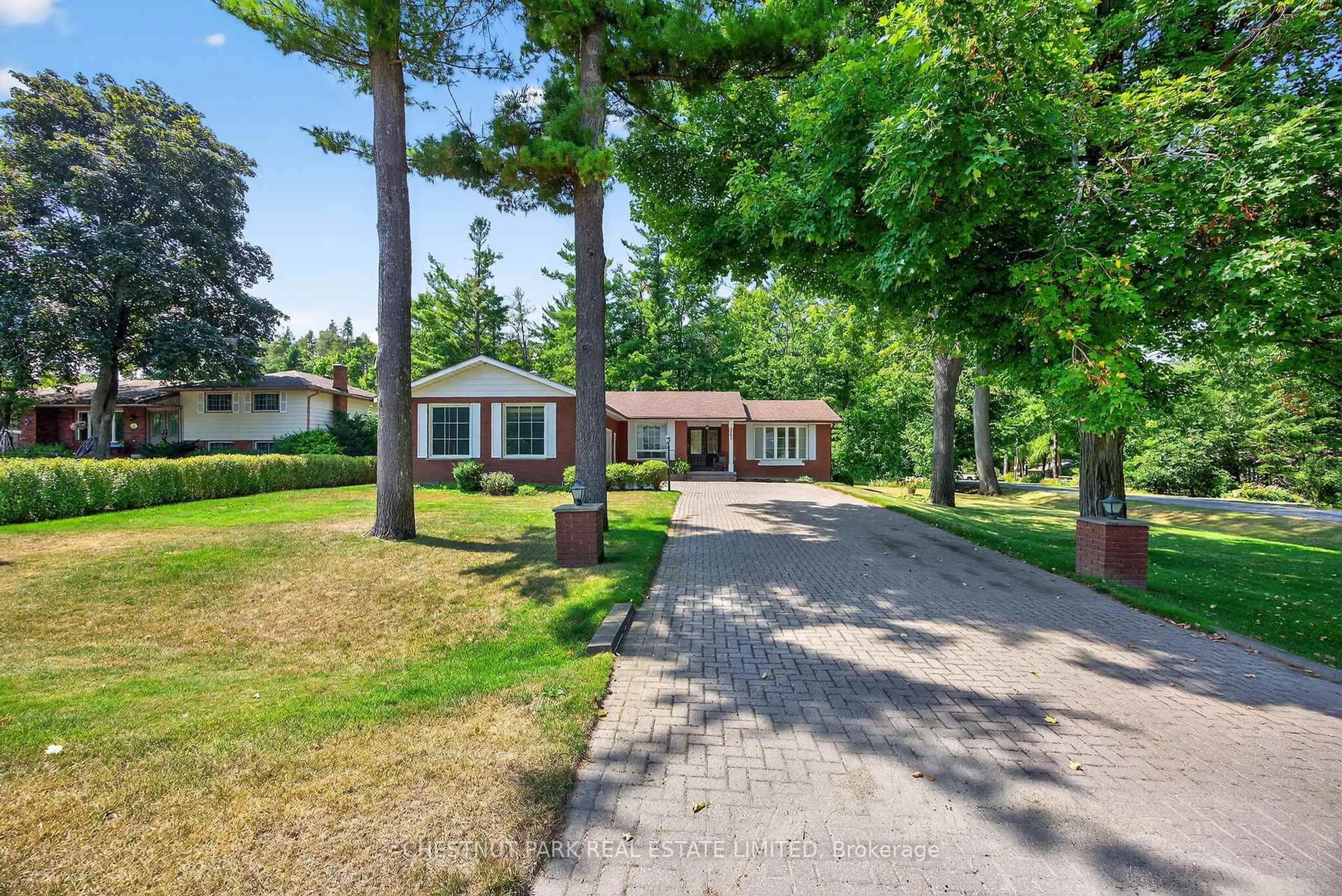Unknown for 3782 Whitecap Dr, Innisfil Ontario L9S 2L4