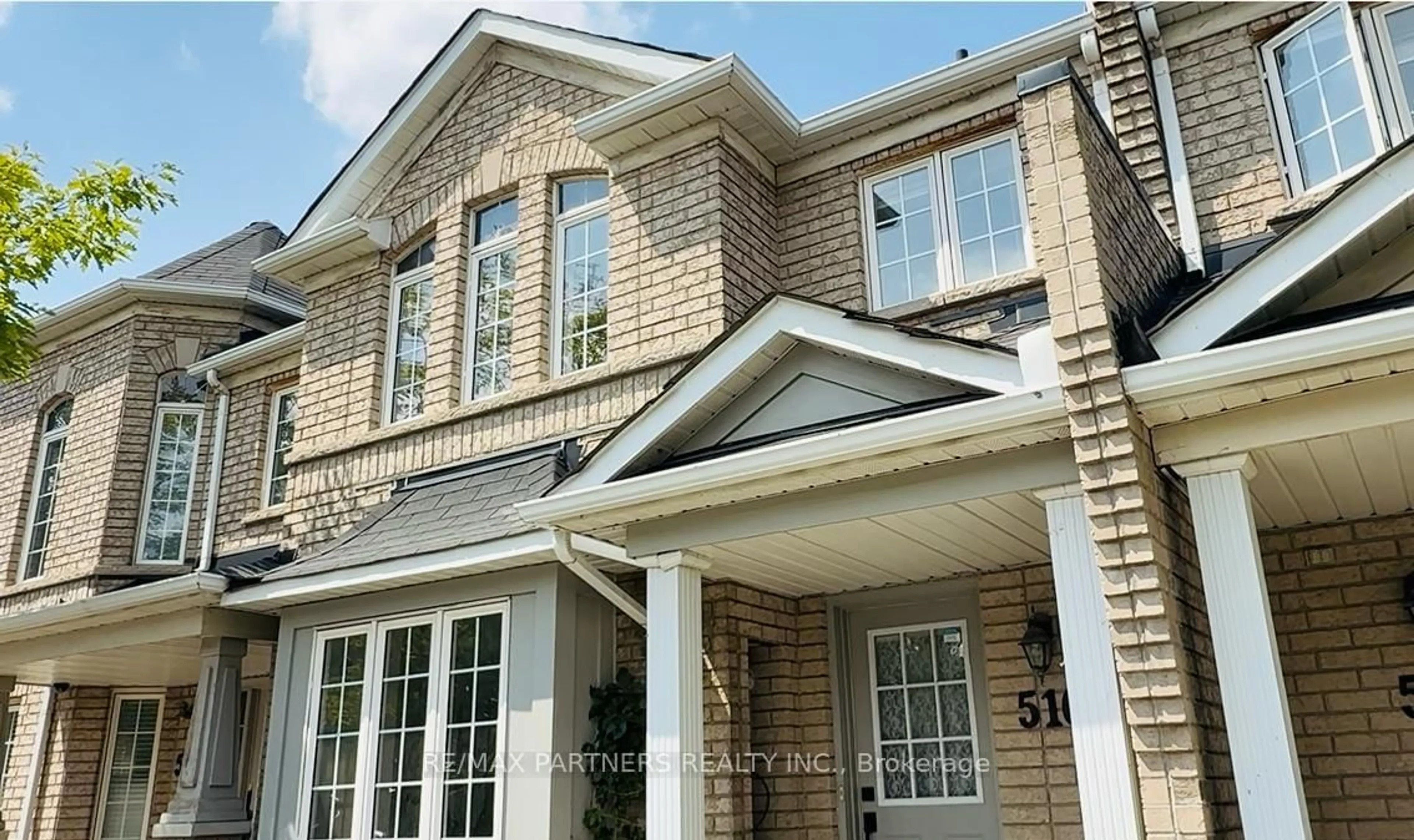 Home with brick exterior material, street for 516 Bur Oak Ave, Markham Ontario L6C 3A9