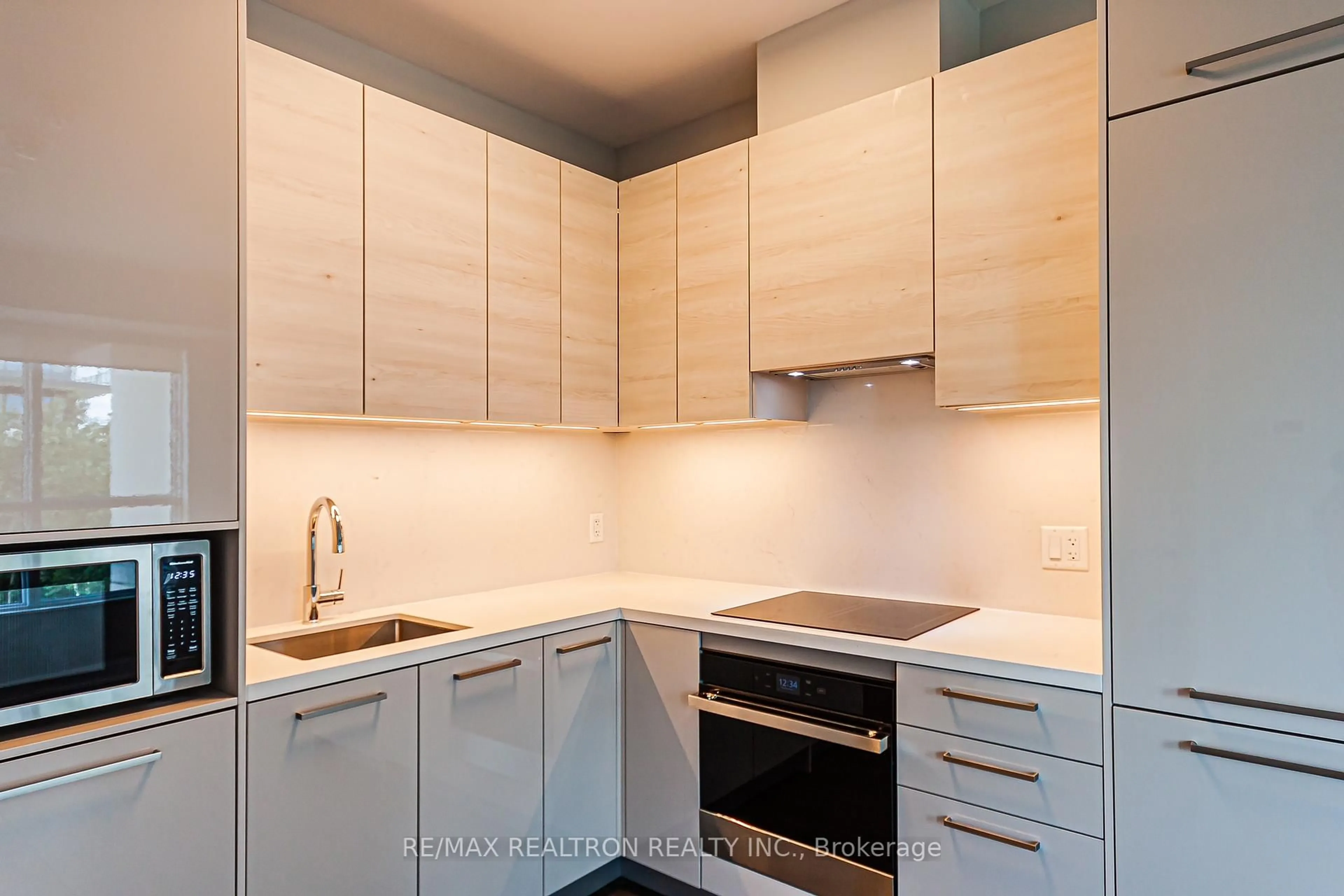 Standard kitchen, unknown for 38 Ghandi Lane #310, Markham Ontario L3T 0G9