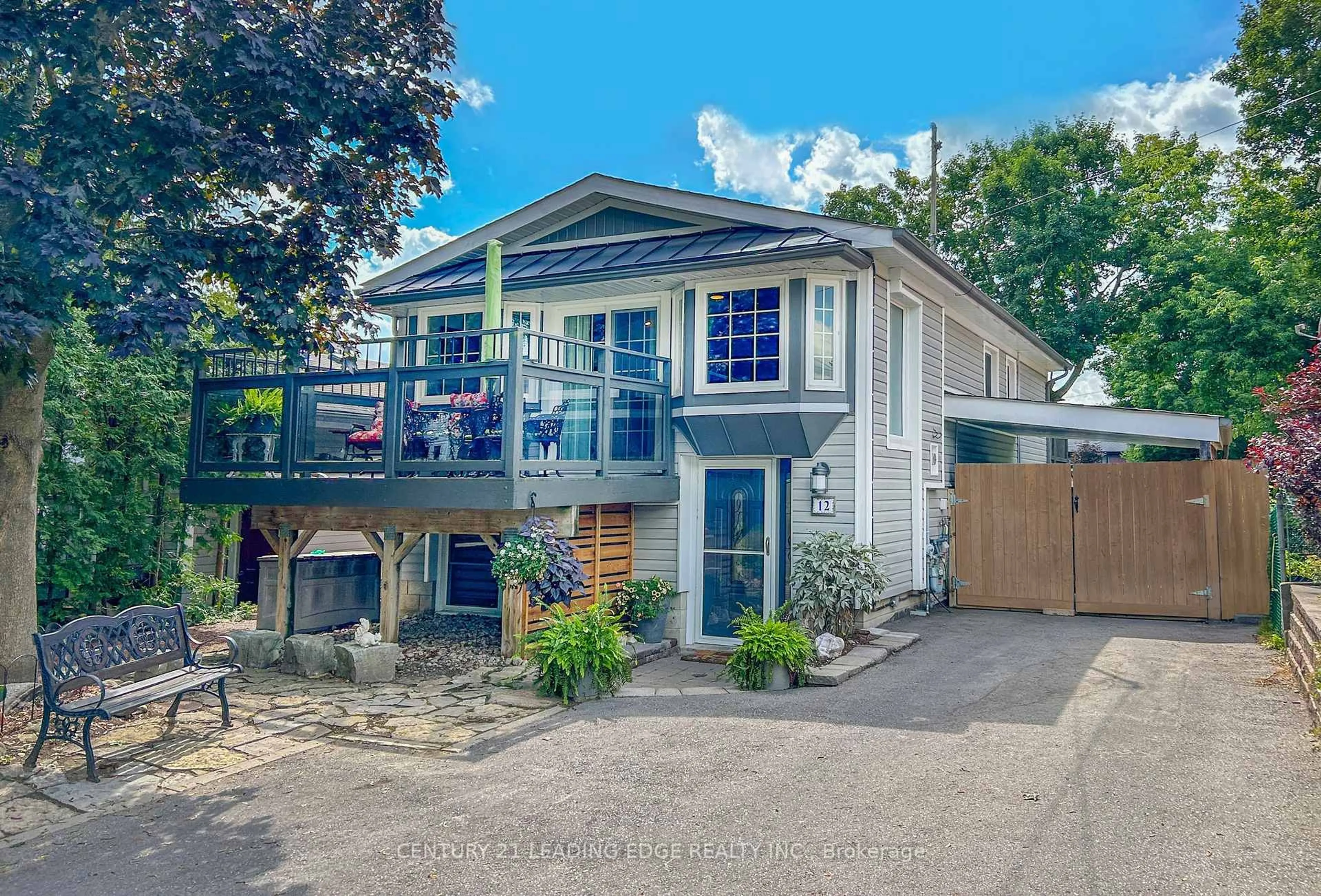 A pic from outside/outdoor area/front of a property/back of a property/a pic from drone, street for 12 Balson Blvd, Whitchurch-Stouffville Ontario L4A 2Y3