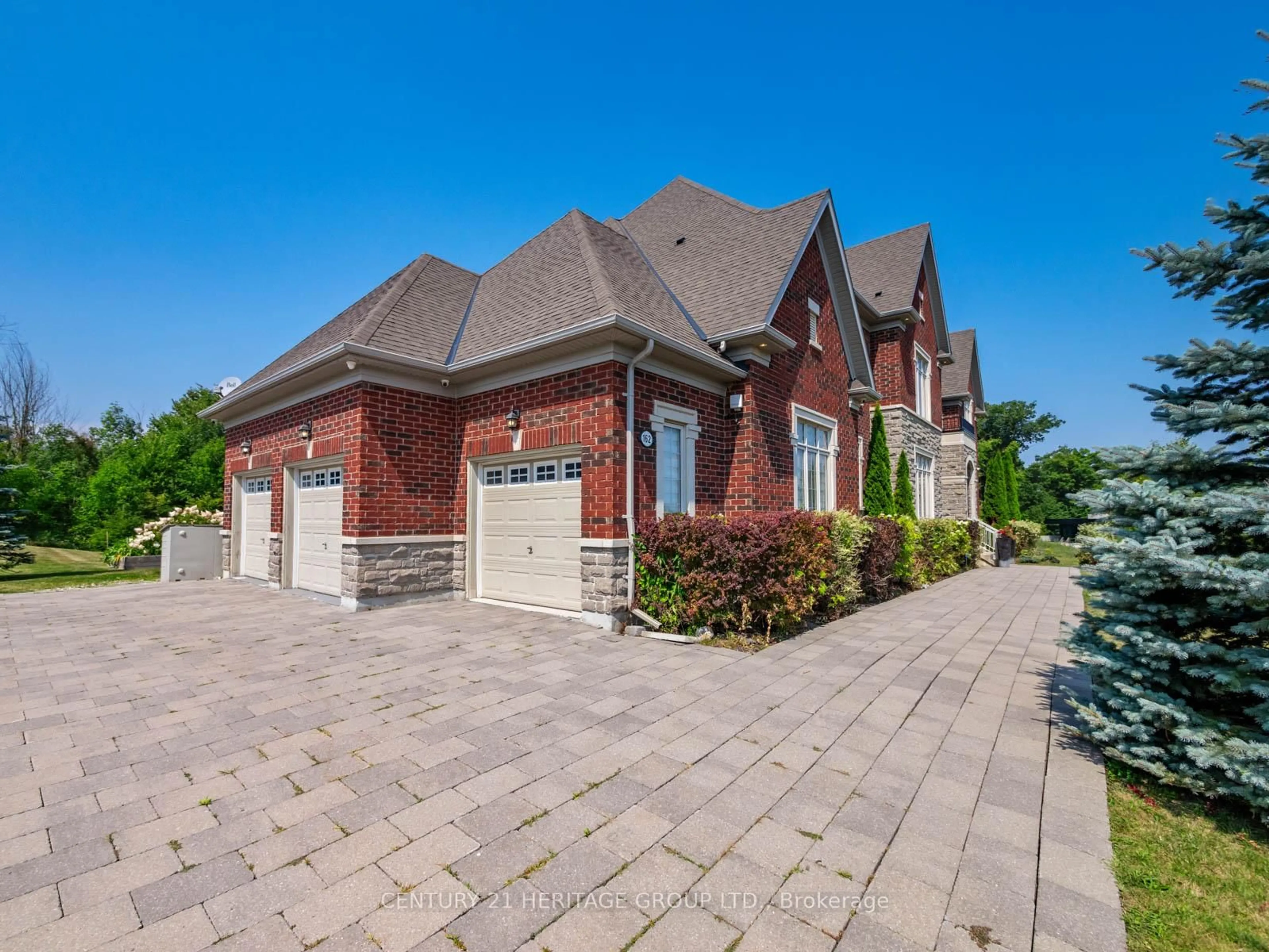 Home with brick exterior material, street for 162 Nottingham Forest Rd, Bradford West Gwillimbury Ontario L3Z 0H2