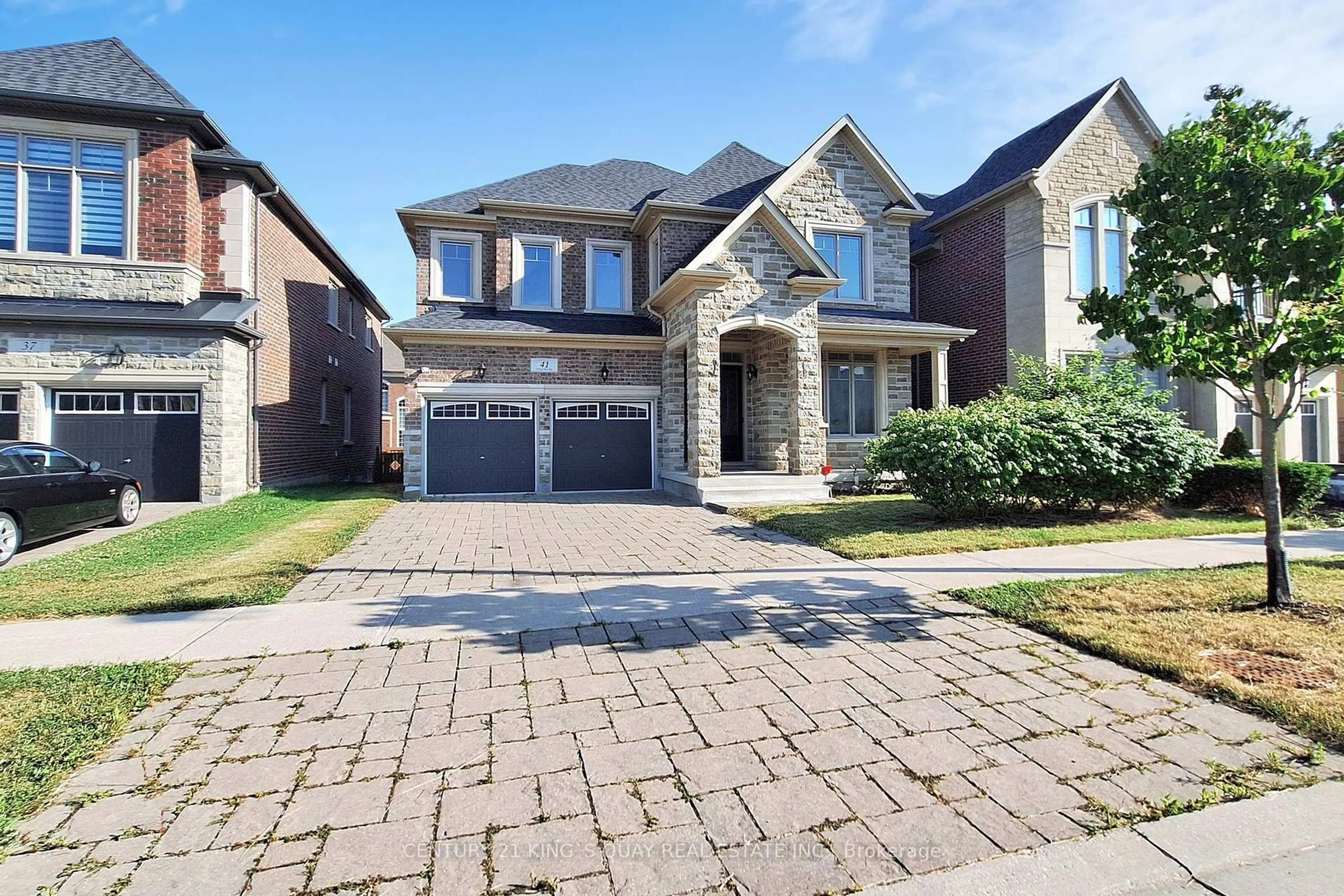 Home with brick exterior material, street for 41 Torrey Pines Rd, Vaughan Ontario L4H 3X9