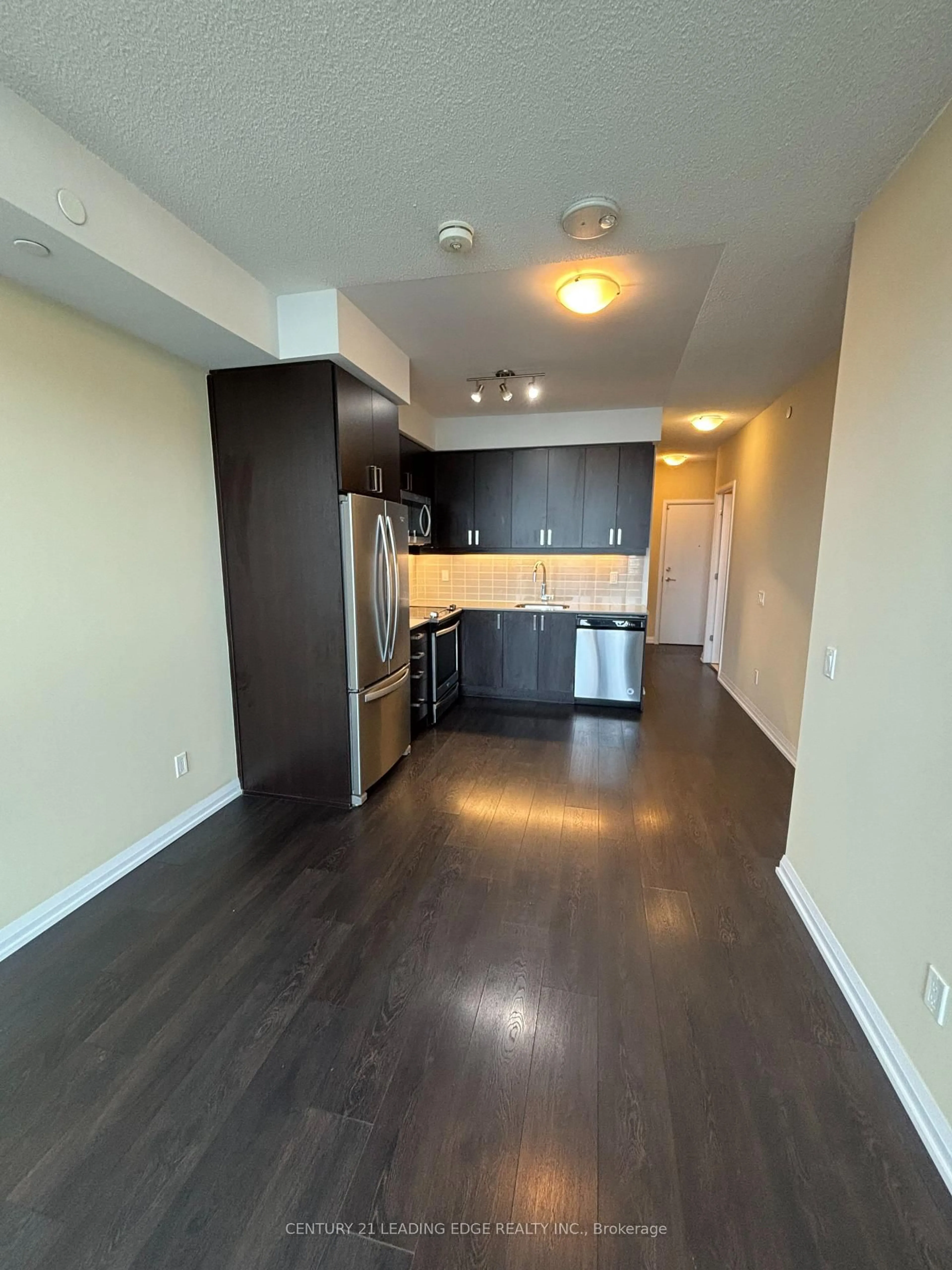 A pic of a room for 7895 Jane St #517, Vaughan Ontario L4K 2M7