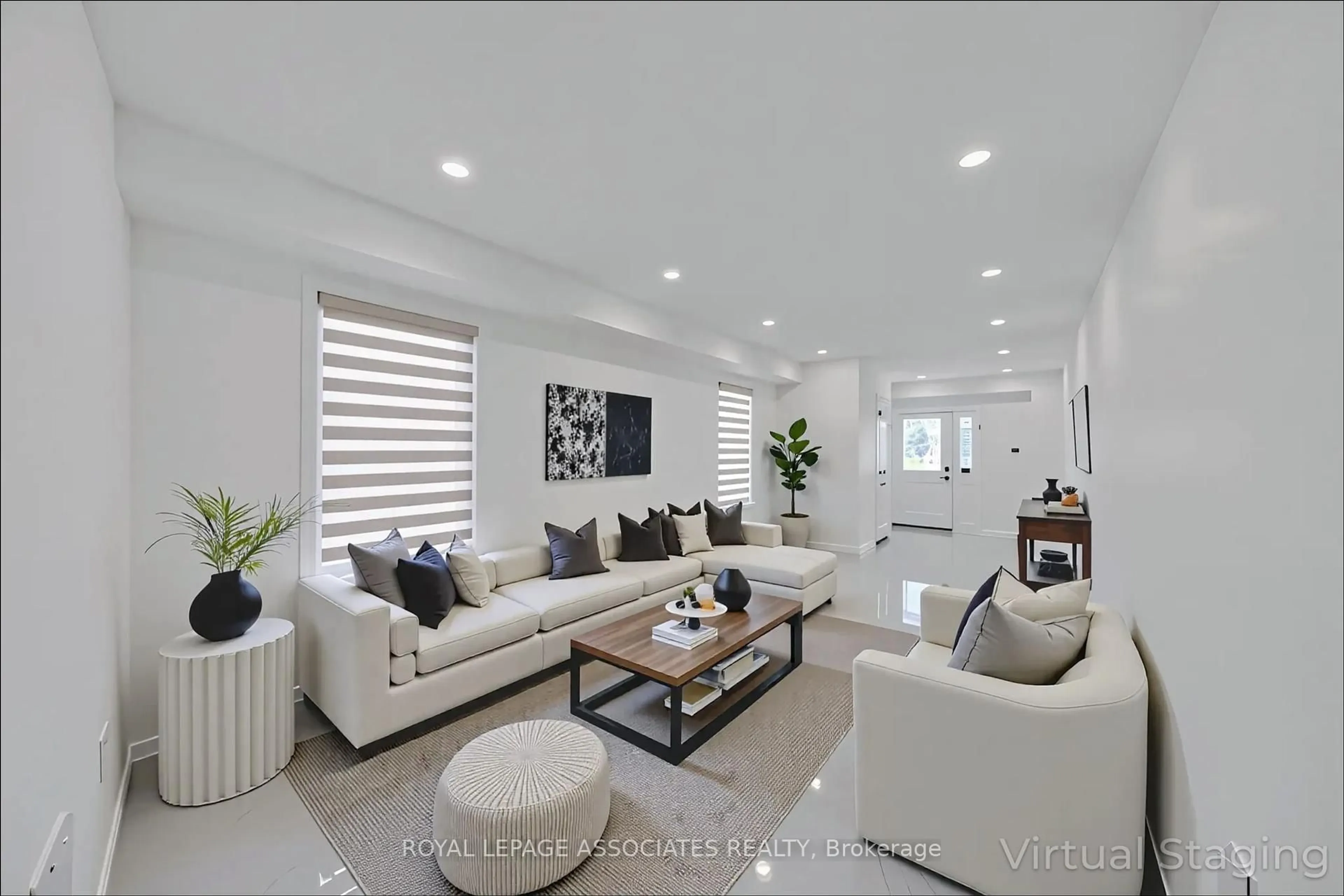 Living room with furniture, unknown for 89 Delbert Circ, Whitchurch-Stouffville Ontario L4A 0T4