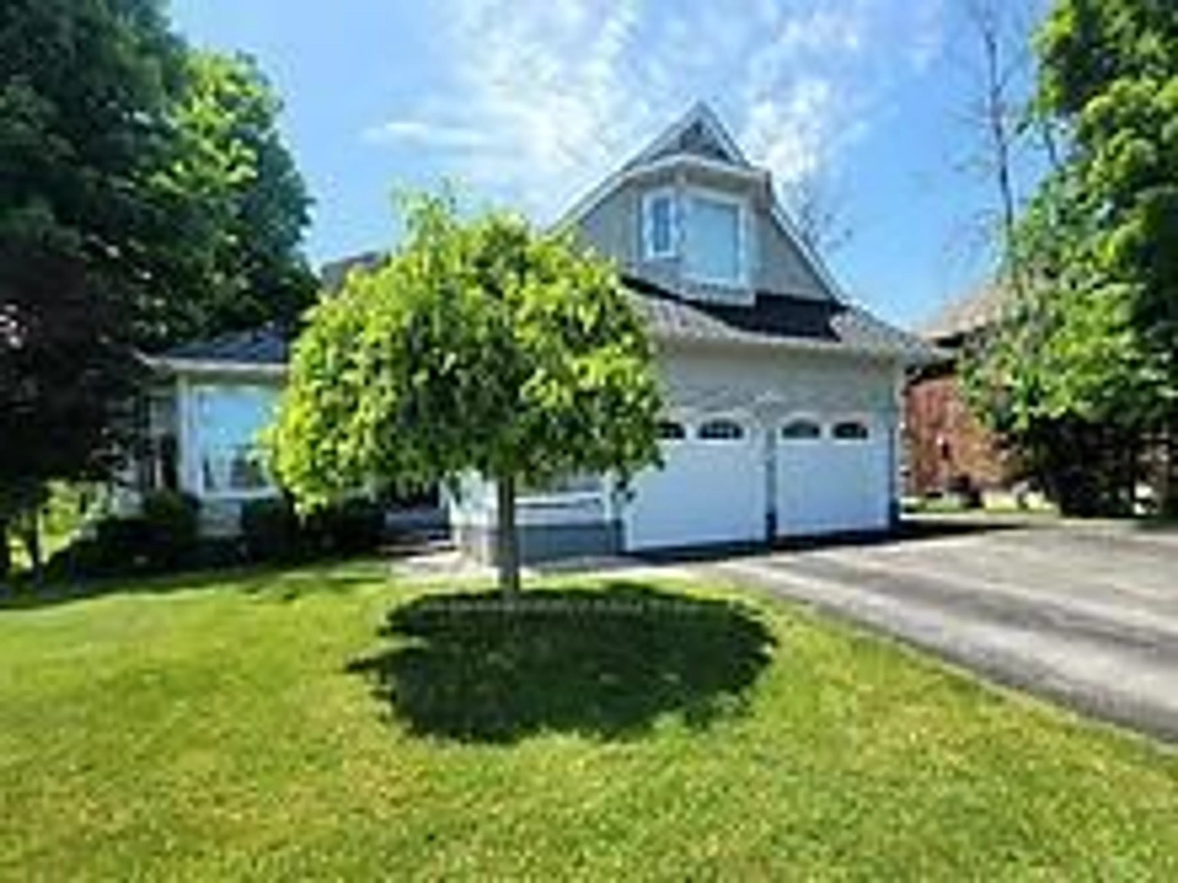 Unknown for 3678 Kimberley St, Innisfil Ontario L9S 2L3