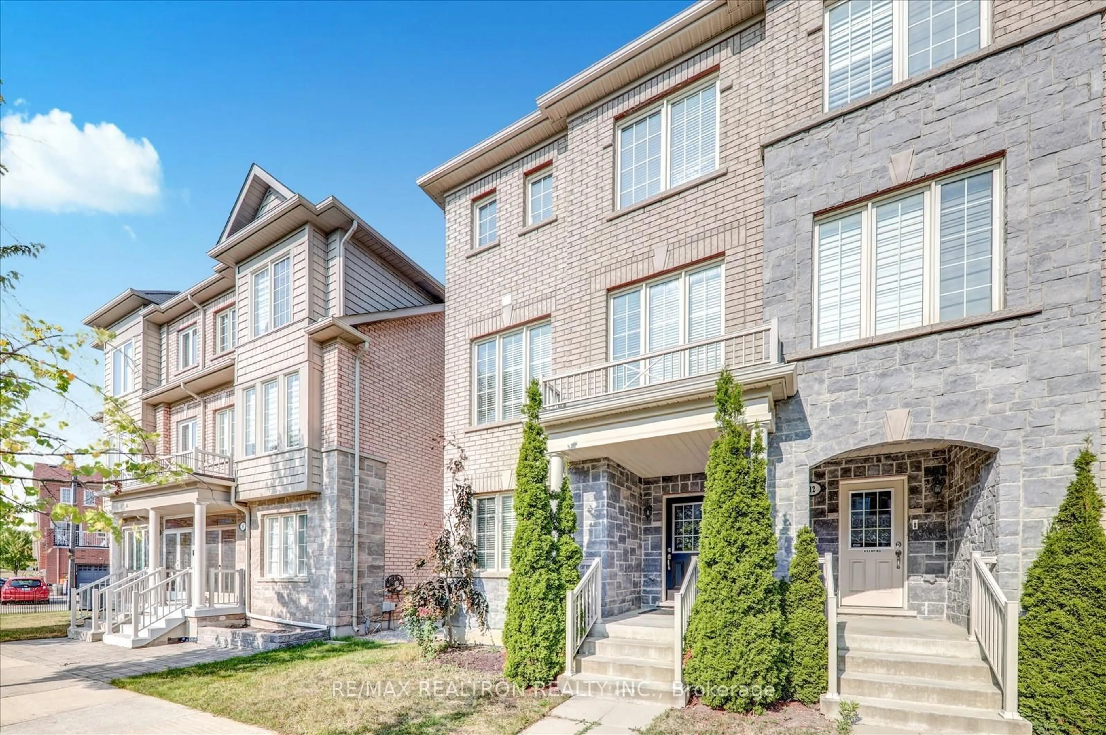 Home with brick exterior material, street for 10 Toulouse Crt, Markham Ontario L6B 1J5