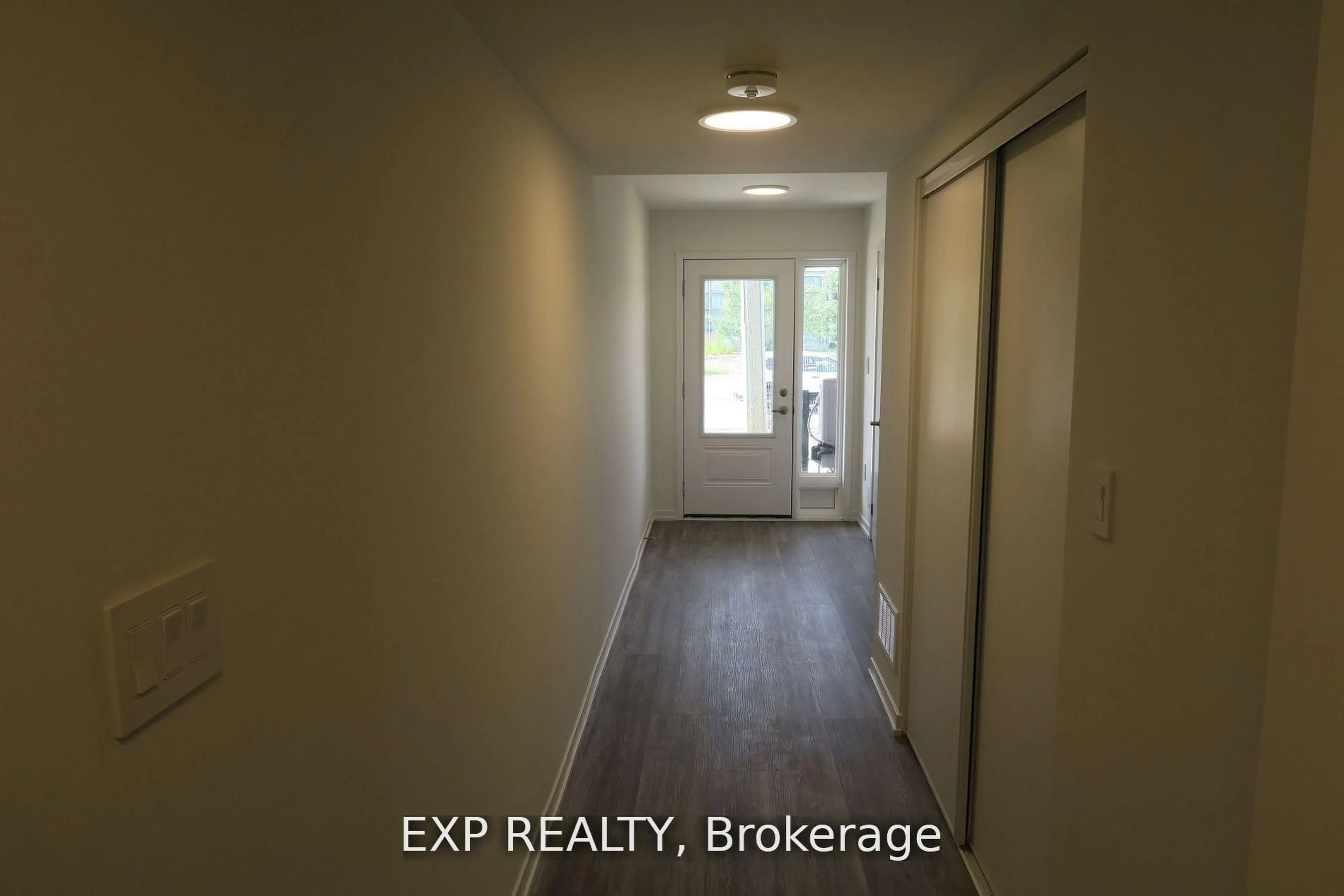 A pic of a room for 54 Matawin Lane, Richmond Hill Ontario L4B 0H8